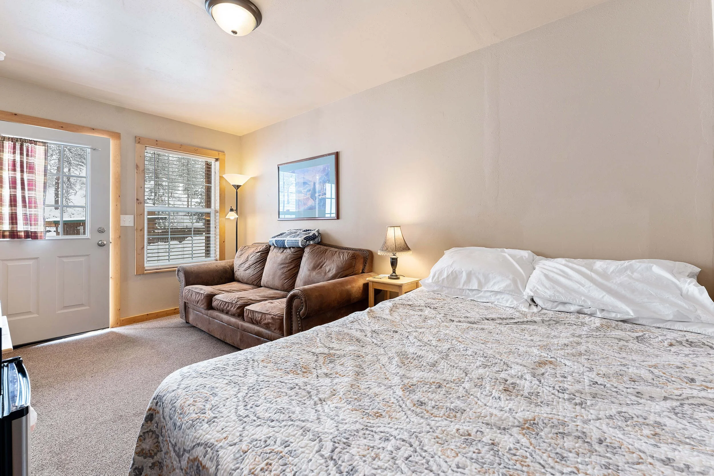 Rainier — Echo Valley Resort & Cabins