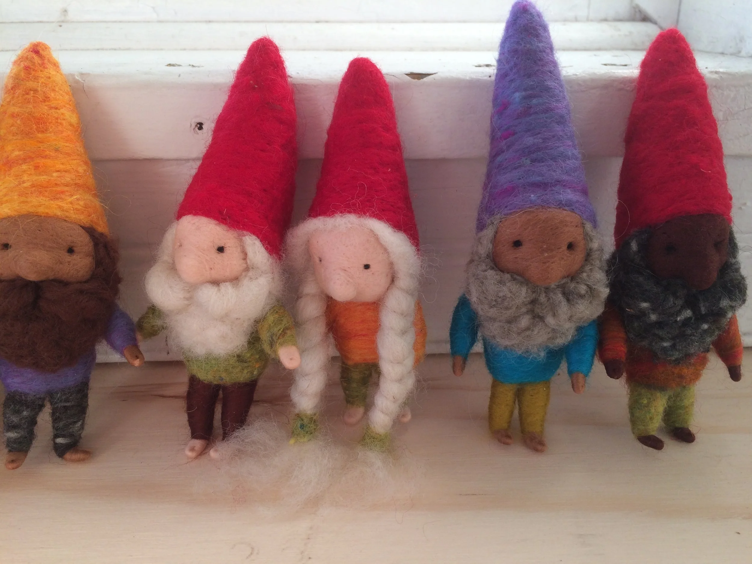 Gnome Making 1 - Jessica Peill-Meininghaus.JPG