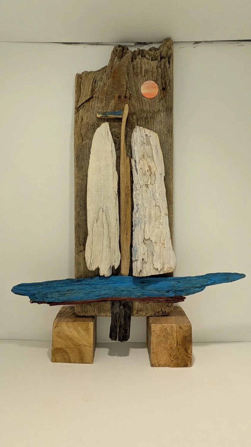 Tom Hitchins - Driftwood &amp; Found Objects - Gallery Hours