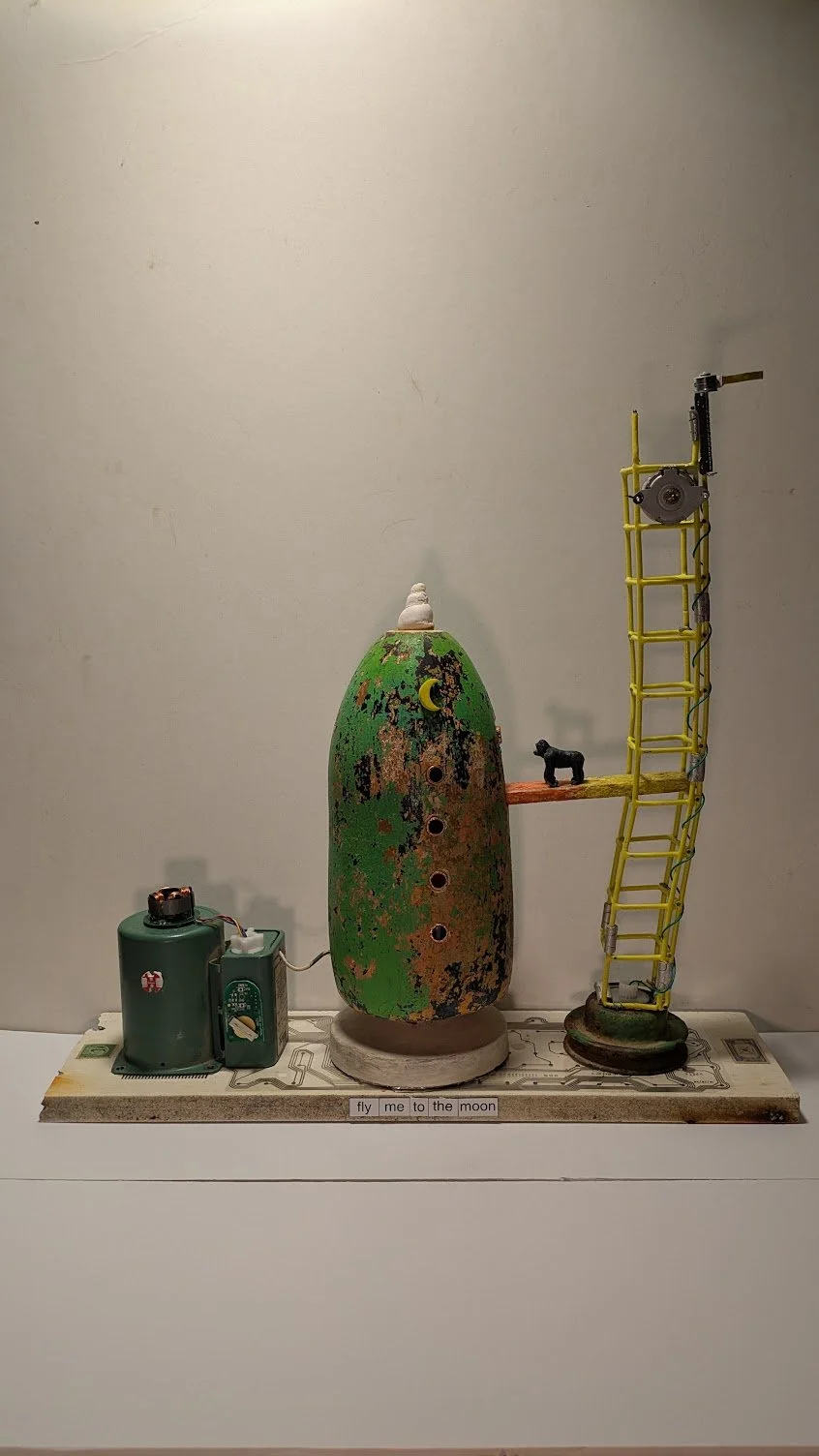 Tom Hitchins - Driftwood &amp; Found Objects - Gallery Hours