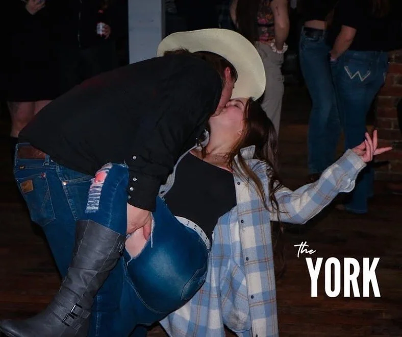 Free pool every weekend from 8-10Pm