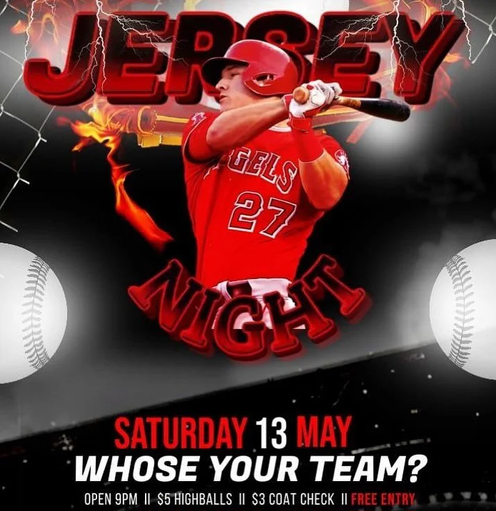 TONIGHT!!! 

It&rsquo;s hot out!! 🥵 $5 Spiced Rum &amp; Coke? Or Vodka Cran? Or Vodka Slimes??!! 

What jersey will Cranbrook rep the most tonight?? The leafs?? 🫣 the oilers?? 👀