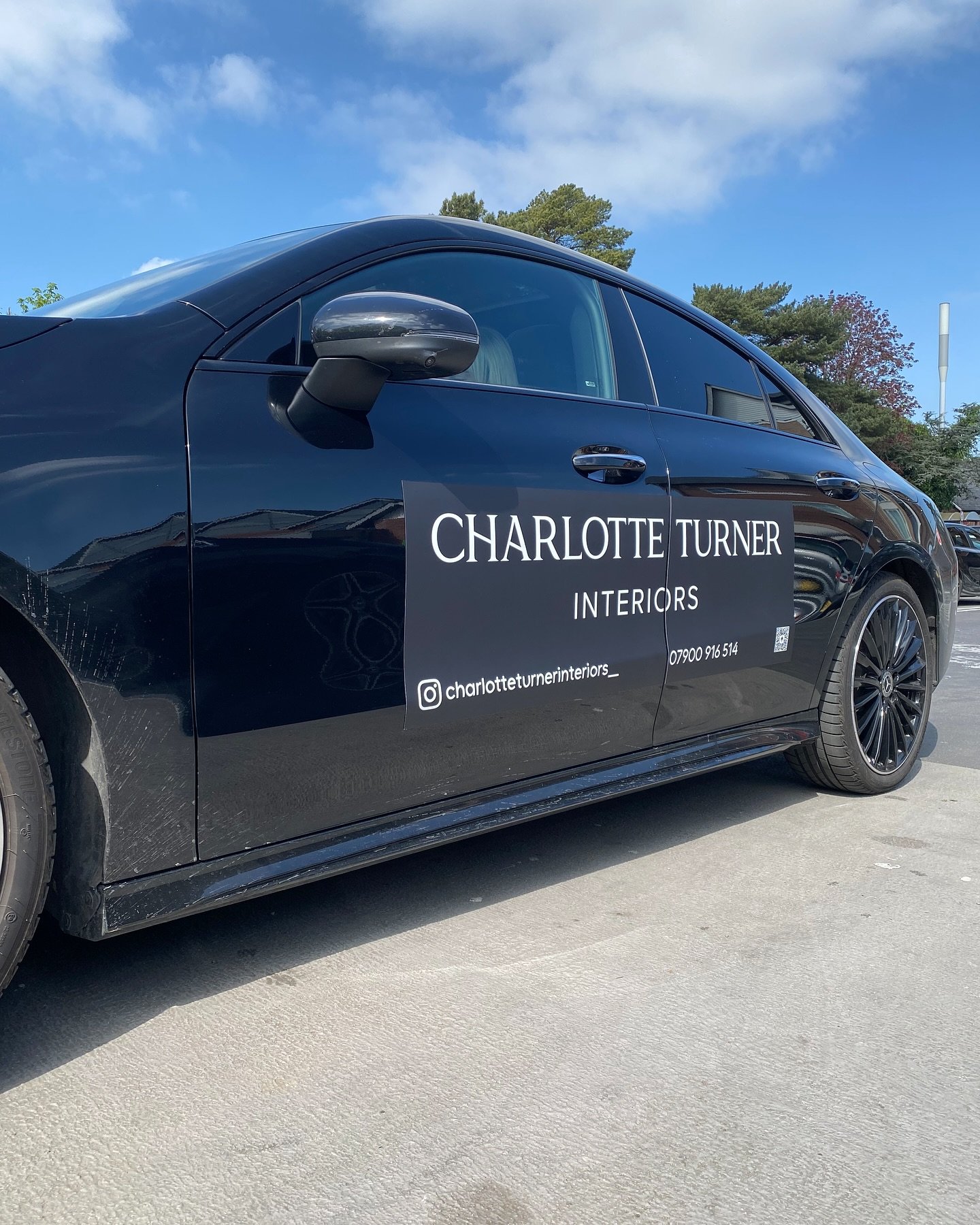 Removable magnetic graphics are a great solution if you’re looking to add some branding to your personal car. You can easily take them off and put them back on without hassle whilst still being able to show off your brand. #manchesterbusiness #
