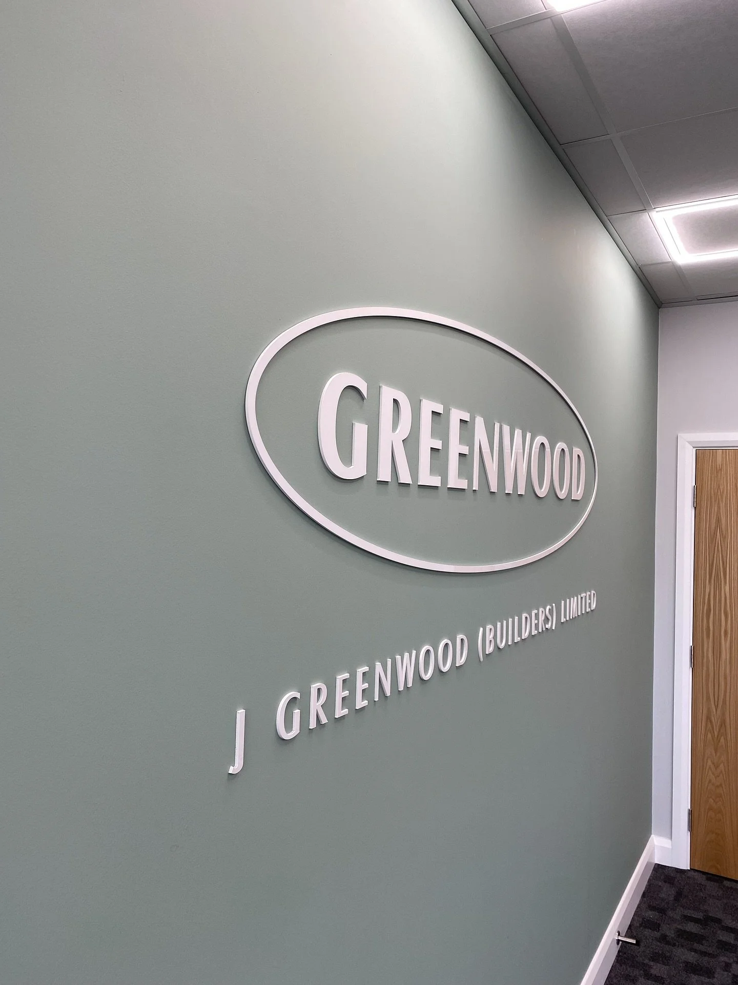 From design to install we’ve got you covered every step of the way. We’re here to help you get it right the first time.
#manchesterbusiness #manchesterbusinesses #buildersmanchester