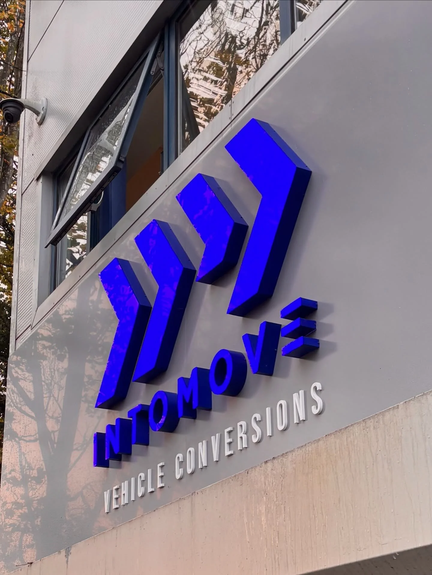 Your signage is one of the first things your potential customers get to see when visiting your premises. Your first impression can be a lasting one so make sure you take your time to get this one right. We had the pleasure of doing the signage for @i