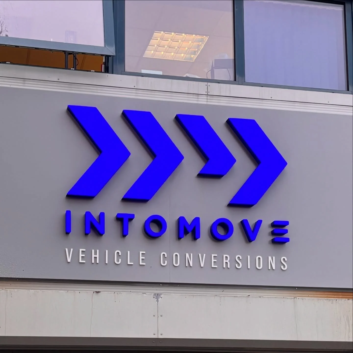 From design to install we&rsquo;ve got you covered a @rapidsignsuk 

#manchesterbusiness #manchesterbusinesses #bestsigncompany #litsigns