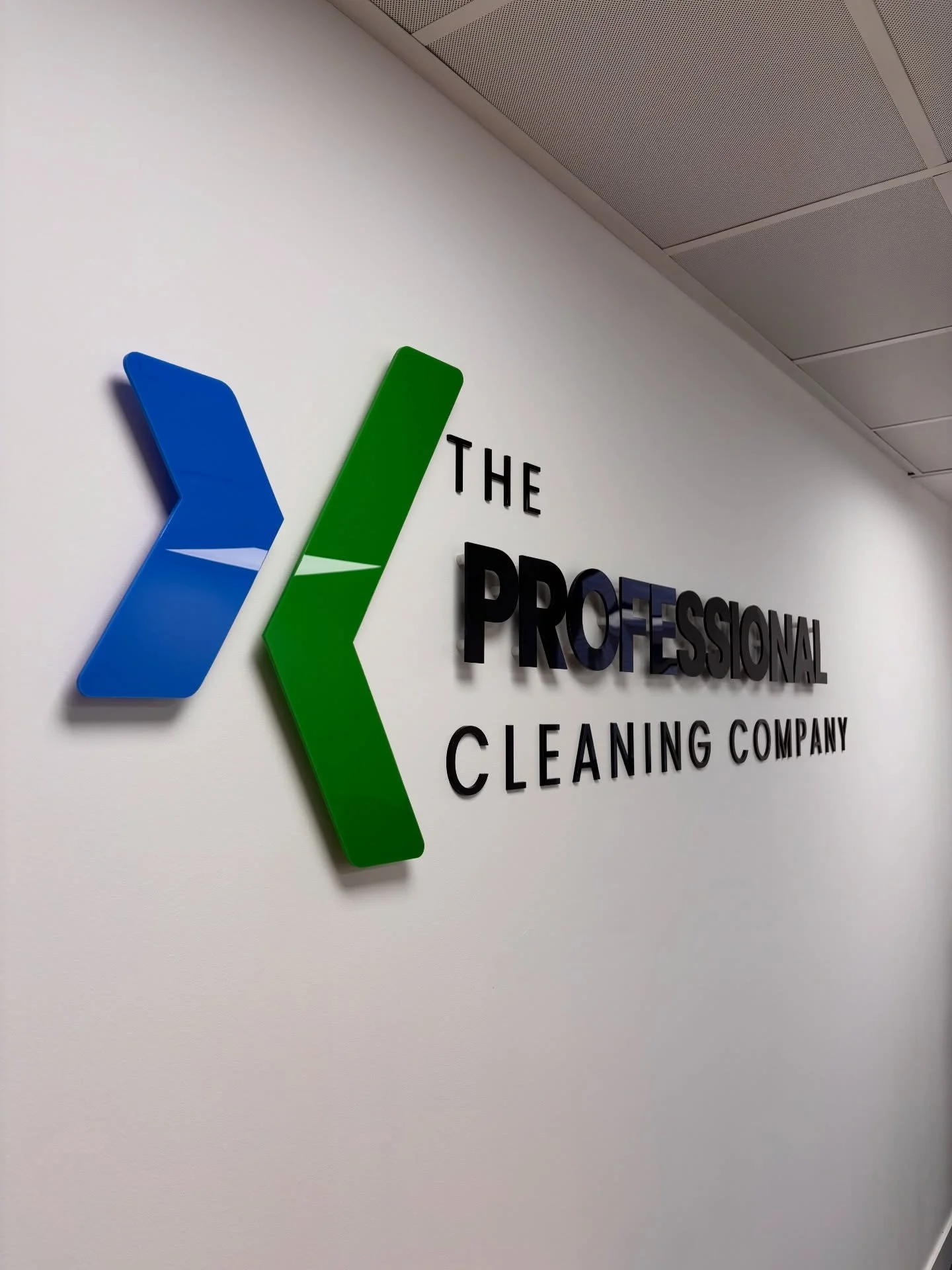 From design to install we&rsquo;ve got you covered @rapidsignsuk 

#manchestersigns #manchesterbusiness #signsmanchester