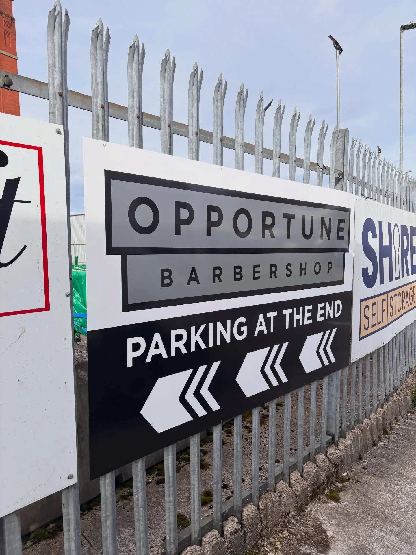 From design to install we&rsquo;ve got you covered @rapidsignsuk 😊

#manchesterbusiness #manchesterbusinesses