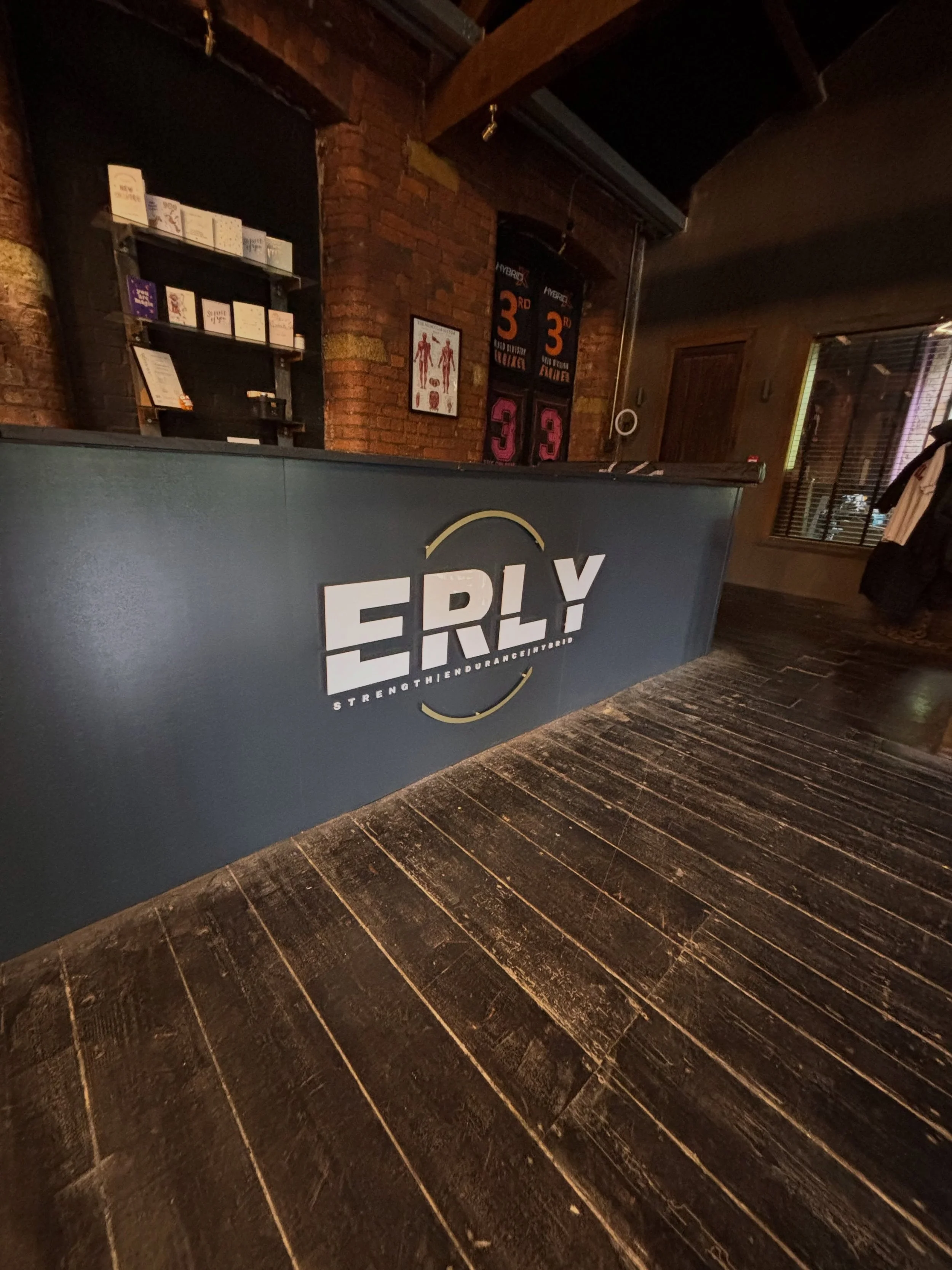 From design to install we&rsquo;ve got you covered @rapidsignsuk 

#manchesterbusiness #rapidsigns