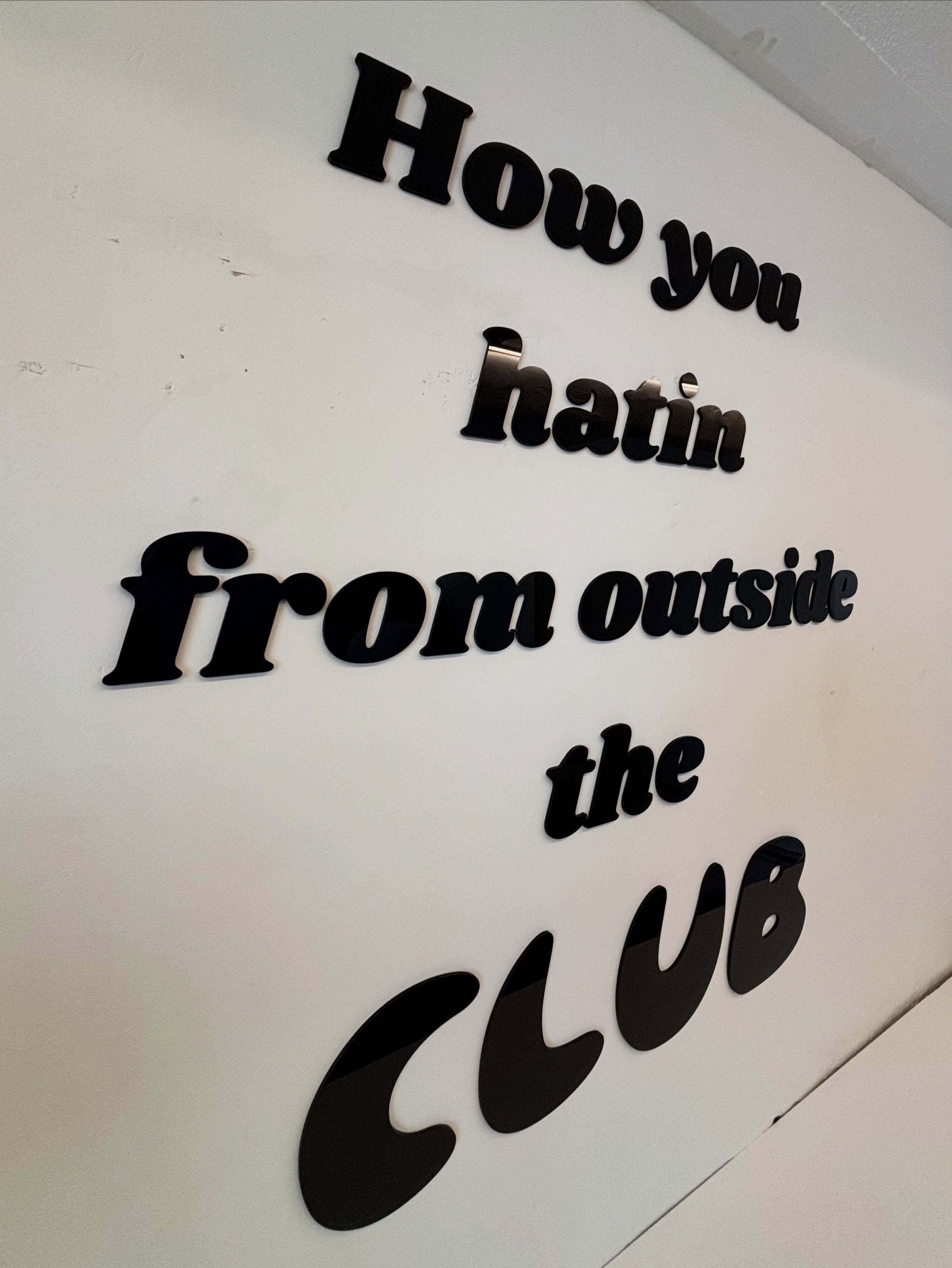 From design to install we&rsquo;ve got you covered every step of the way. 

#manchesterbusiness #signs #manchester #newbusinessmanchester