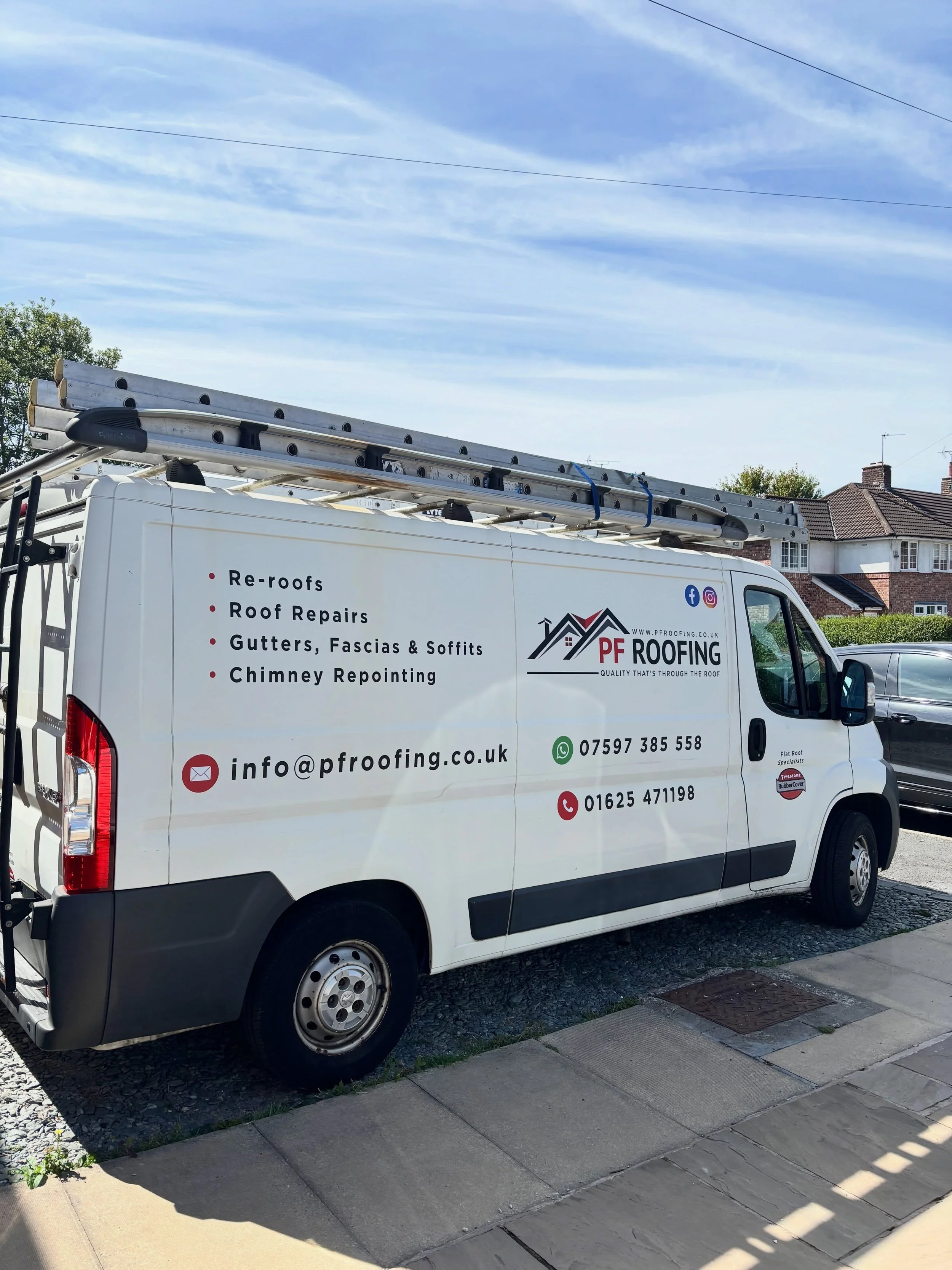 From design to install we&rsquo;ve got you covered @rapidsignsuk 

#manchesterbusiness #signcompany #vehiclesignage