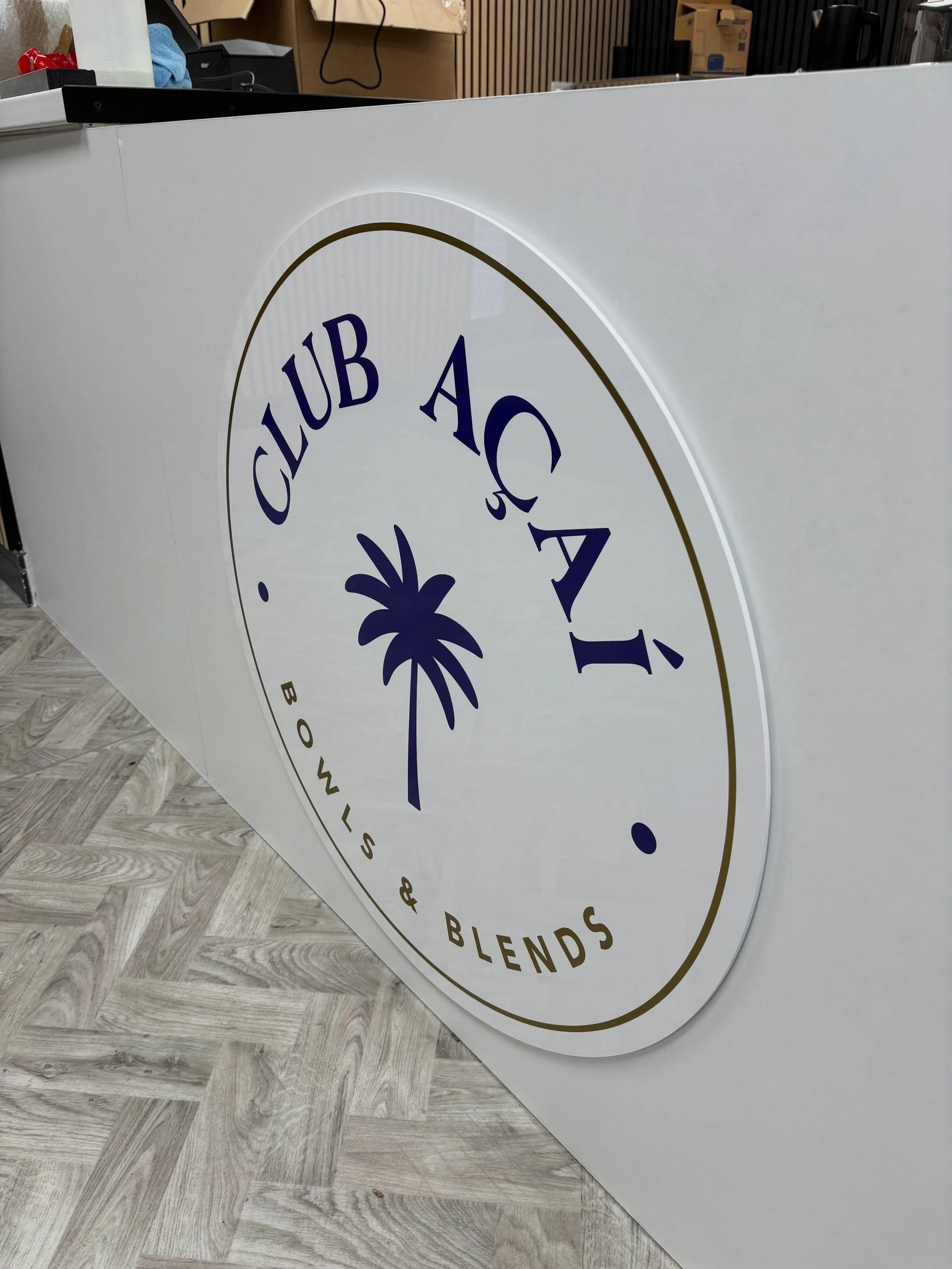 Huge congratulations to @clubacaiuk on the opening at @justpadelbolton . We had the amazing opportunity to be a part of the signage. How amazing does this look? 

#manchesterbusiness #manchesterbusinesses #acai