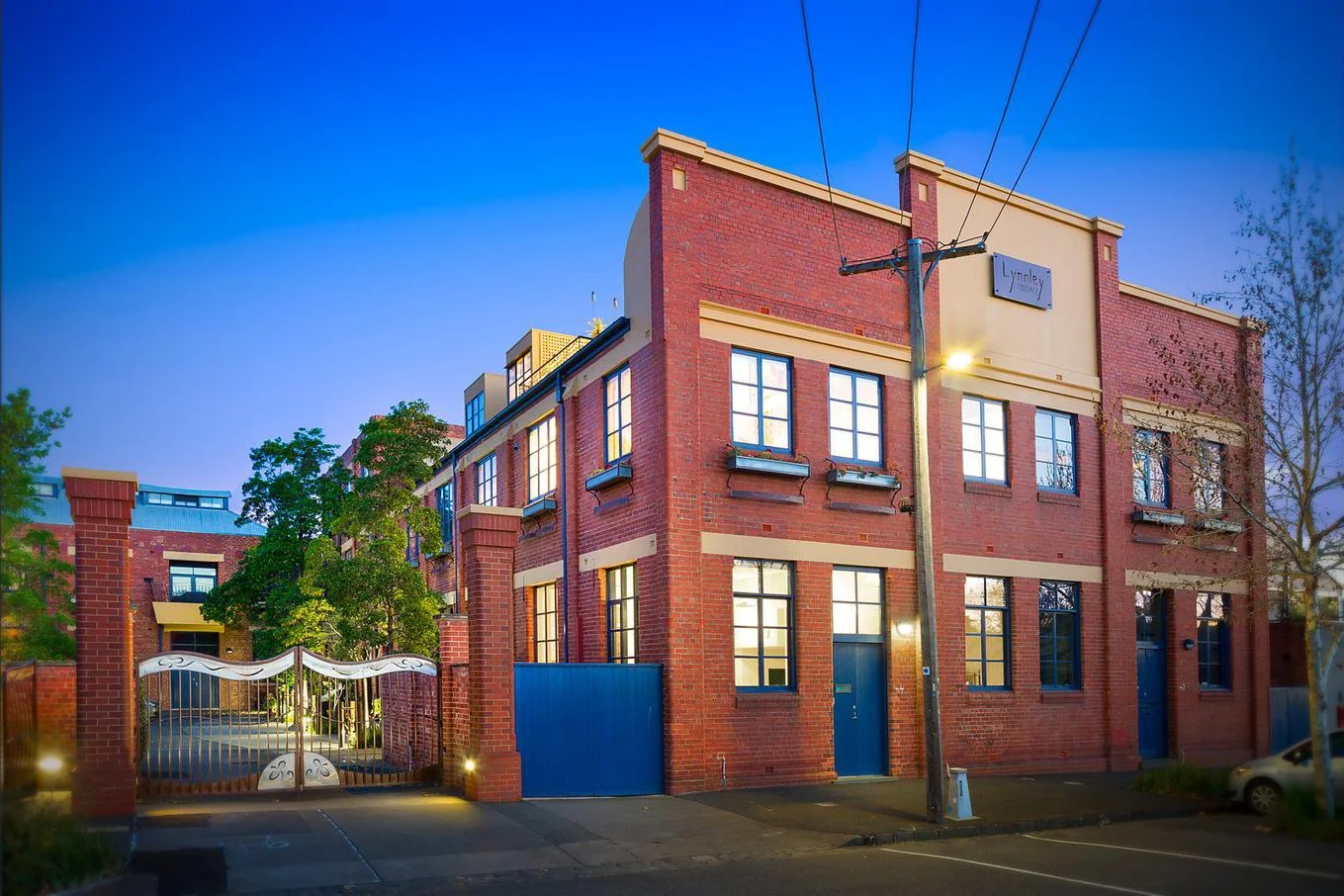 MCKEAN_FITZROY2.jpg