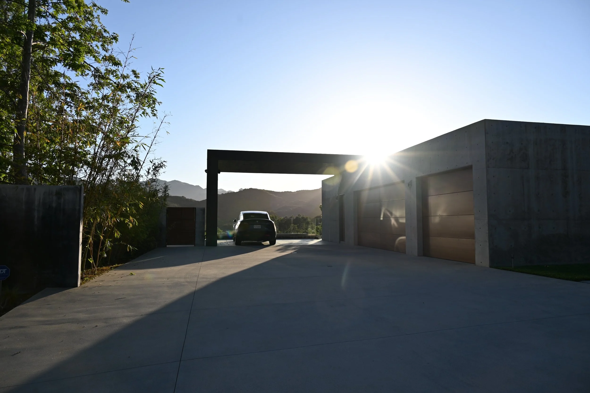 Uni-CW456 - Calabasas - Scouted