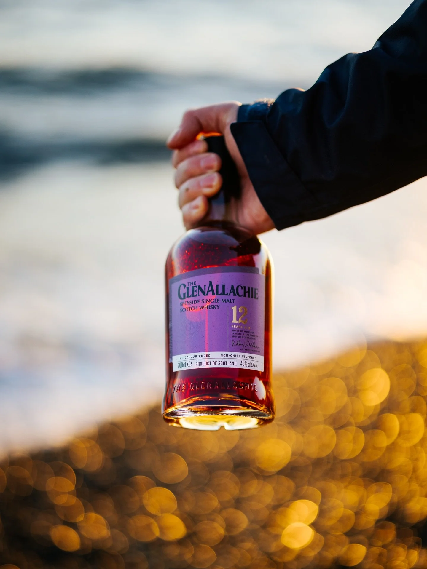 After all the blizzarding and freezing winds the past couple weeks, we&rsquo;re ready to head back to the golden west coast and pair it with some @theglenallachie_ , all aboard captain @victoraerden!