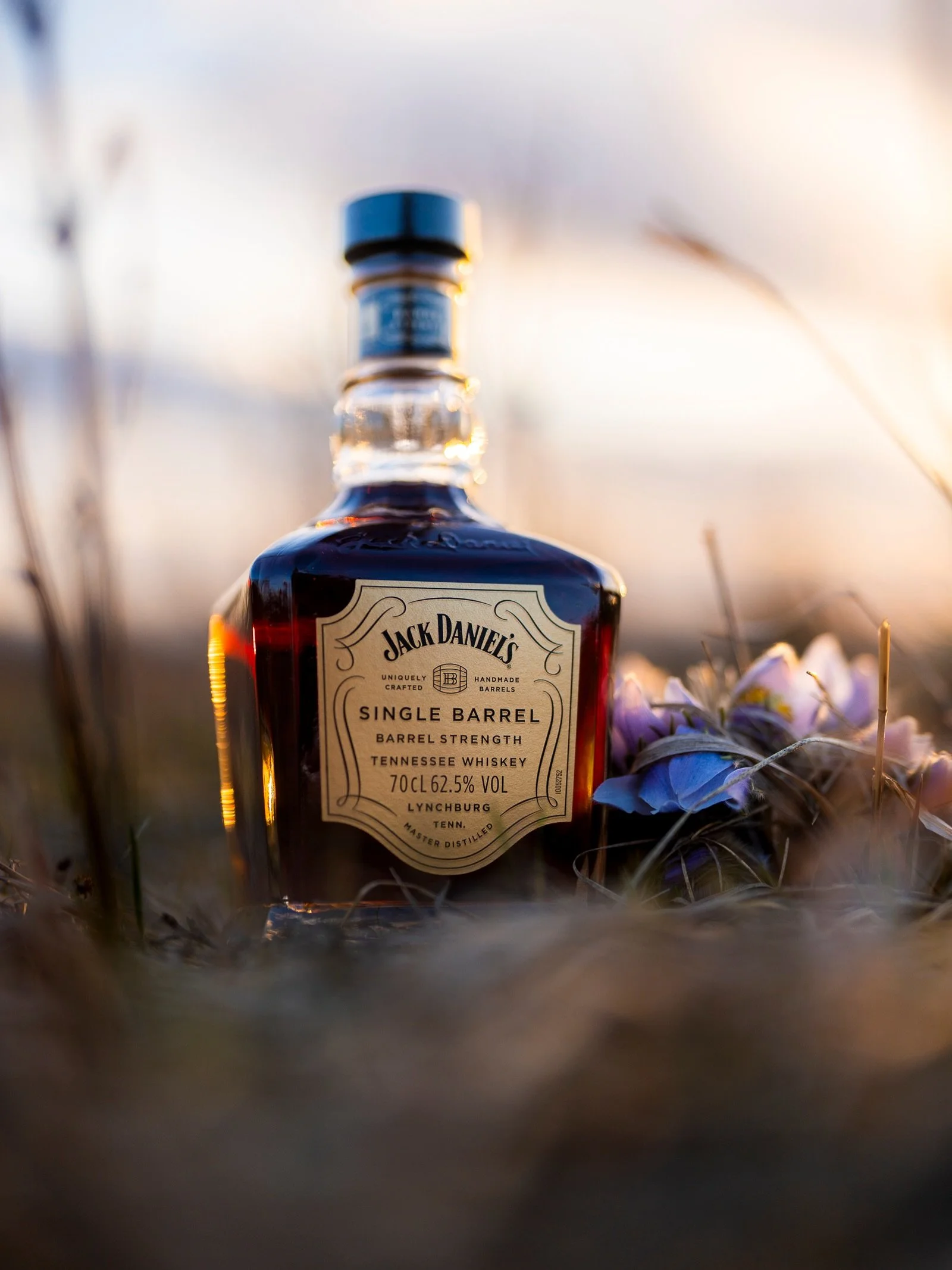 Holiday Monday vibes with a little help from Jack! 

Did you know every drop of Jack Daniel&rsquo;s is mellowed drop by drop through 10 feet of sugar maple charcoal before it ever touches a barrel? It&rsquo;s called the Lincoln County Process, and it