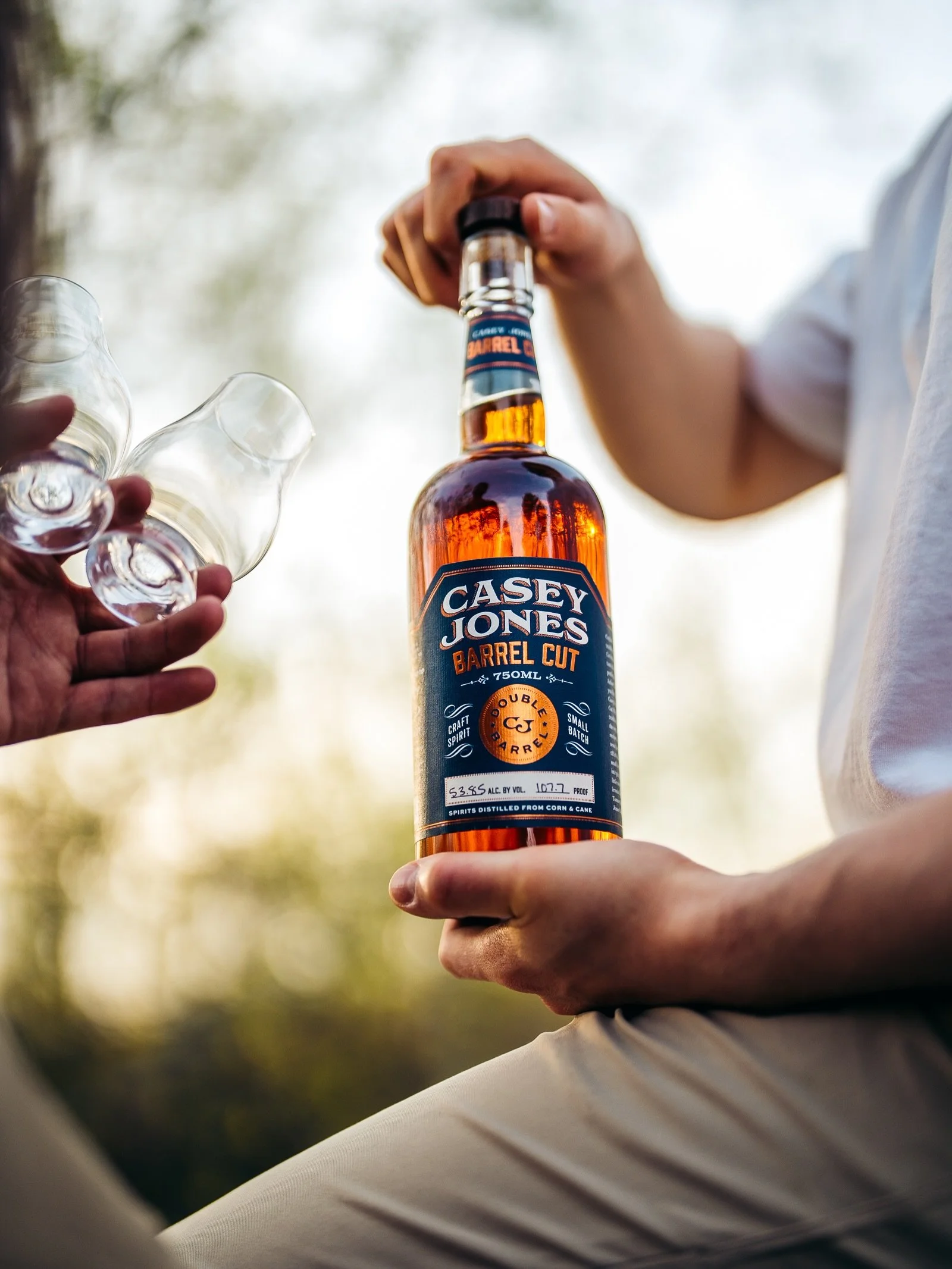Casey Jones Barrel Cut Corn &amp; Cane takes inspiration from old school American distilling traditions, combining corn whiskey with cane spirit before aging it in heavily charred oak barrels. 

That combination creates a profile that&rsquo;s both fa