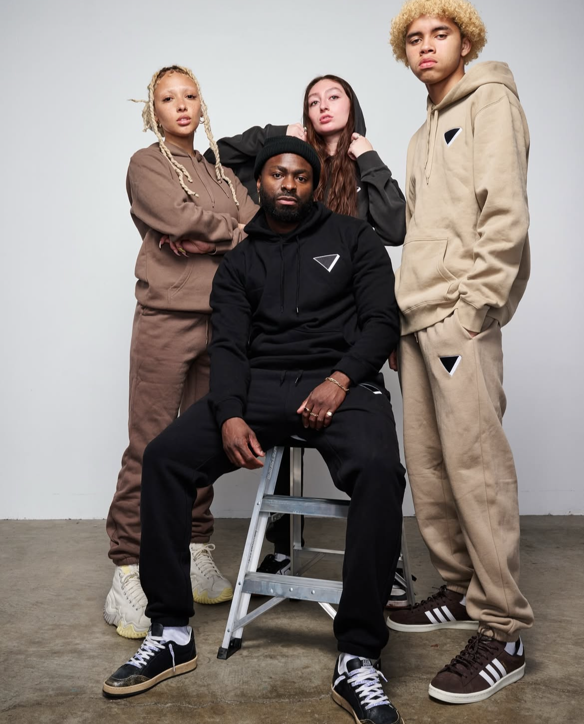 VNTG LA — Station Magazine