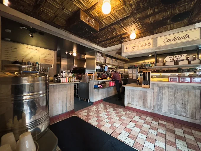 Small Cheval- Wicker Park