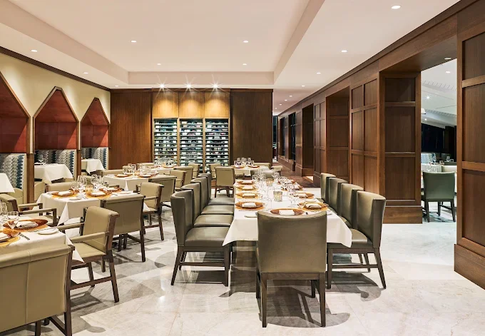 Grand Hyatt Vail – private dining room with wine display wall – restaurant interior – Vail, CO