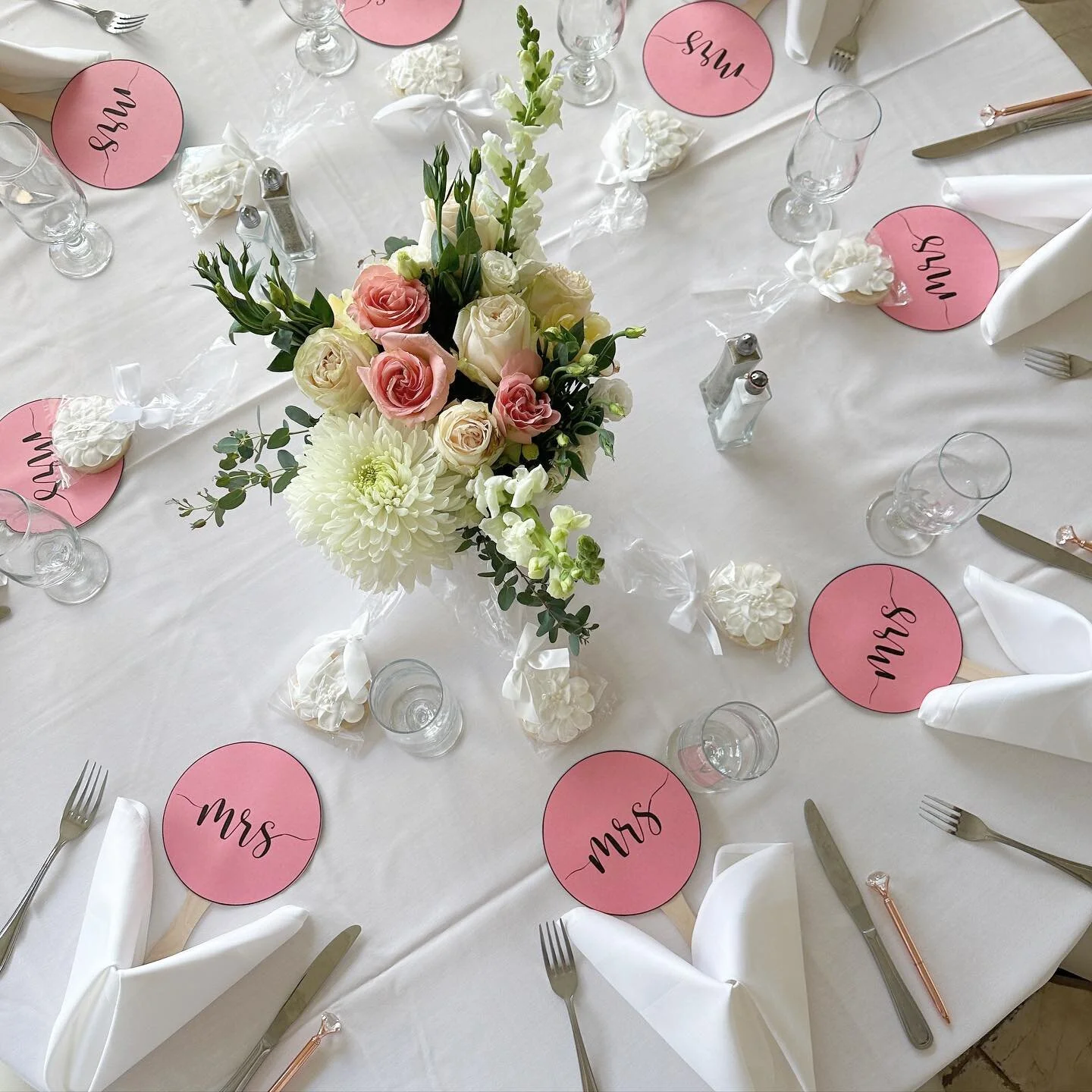 We&rsquo;re taking bridal shower games to the next level! 🪩🕺

Ditch those paper games and have us help with custom paddles! 💌

This was such a fun way to make sure all of the guests were able to physically interact with each game 💍

Let us know h