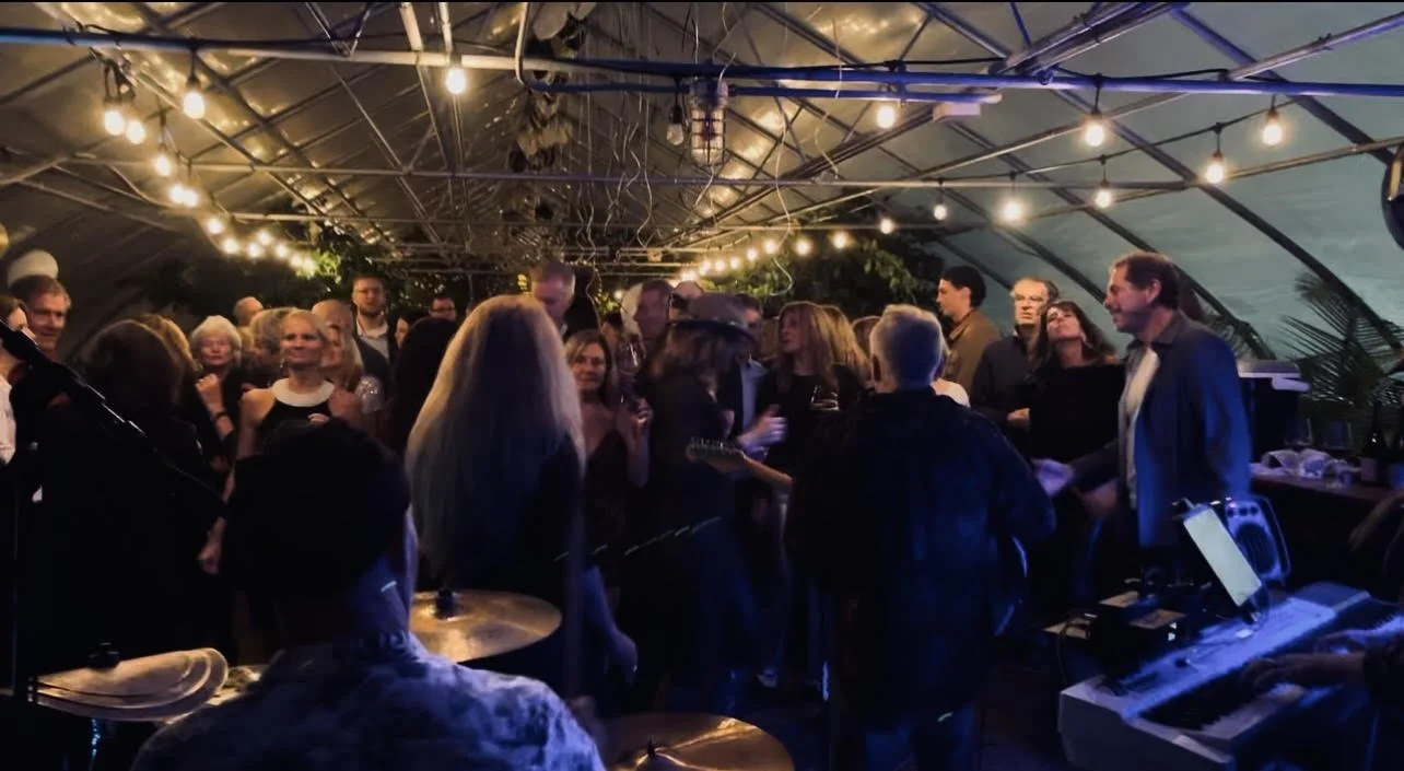YEAR-END WRAP PARTY | December 27th