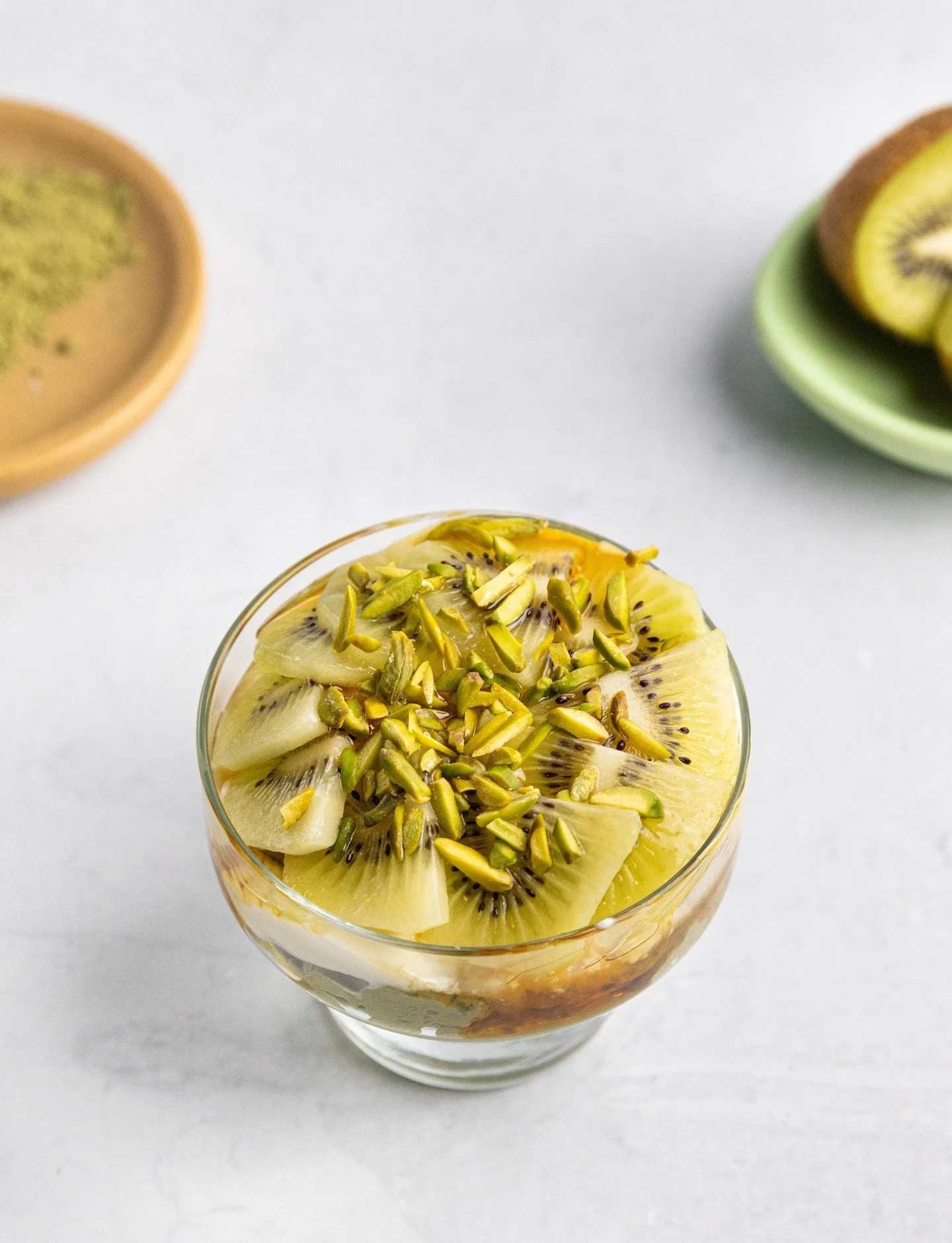 Matcha lovers, this one's calling your name! Dr. Jo's Creamy Matcha Chia Mousse is silky smooth, beautifully green, and packed with antioxidants that'll make your body as happy as your tastebuds. Remember to cover it with @gladaustralia wrap and leav