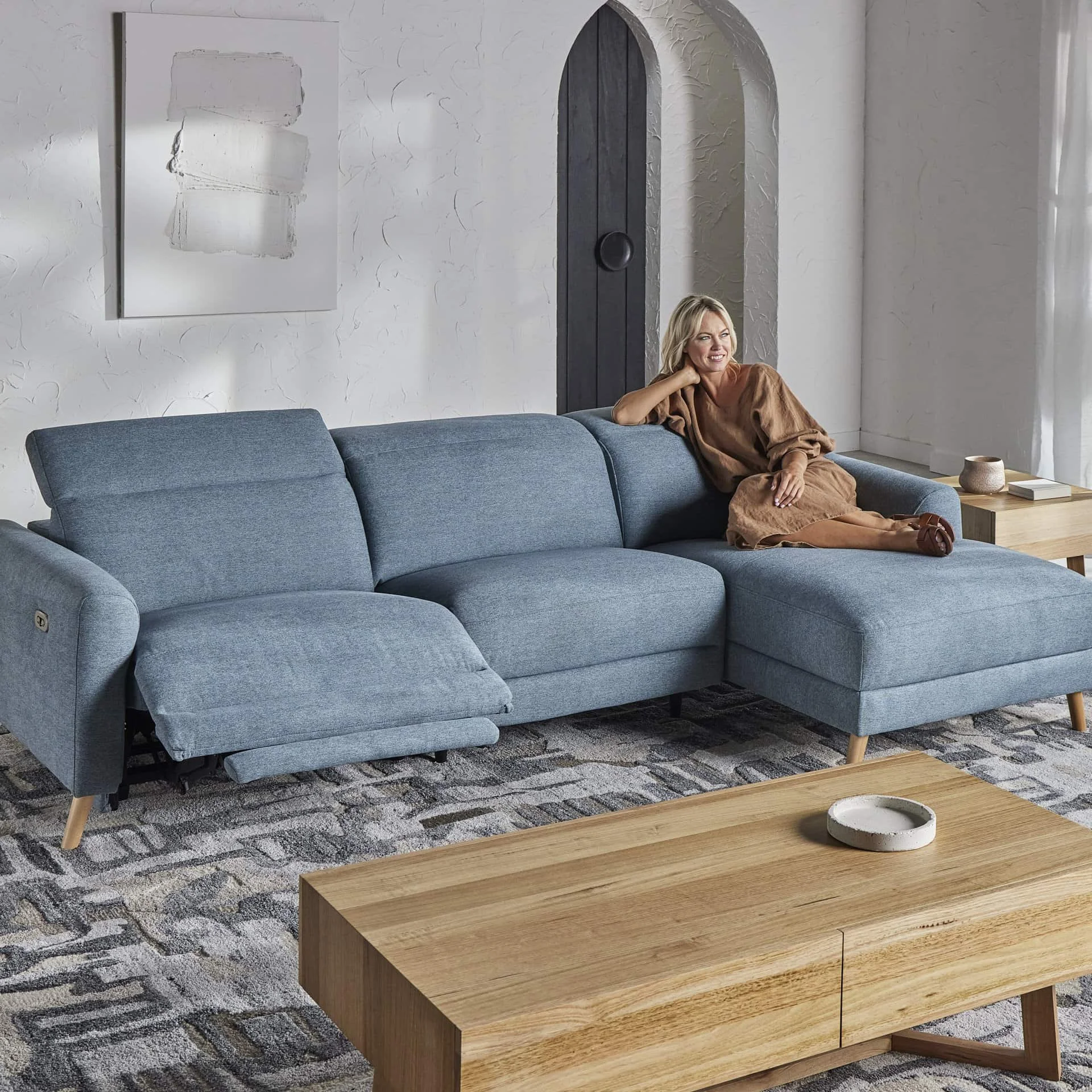 Nick Scali Clearance Outlet — HOMEMAKER PROSPECT