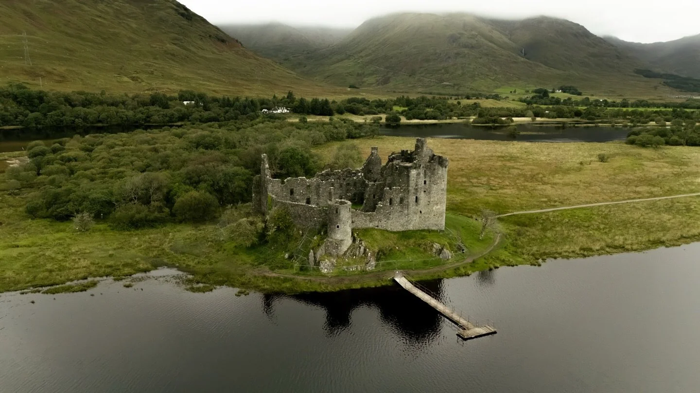 Im late to getting around to posting these, but I couldn&rsquo;t let these drone photos from Scotland end of last year go unshared to my feed! 

Featured are some drone photos taken of the Kilchurn Castle in the highlands, then Glencoe Valley, then S