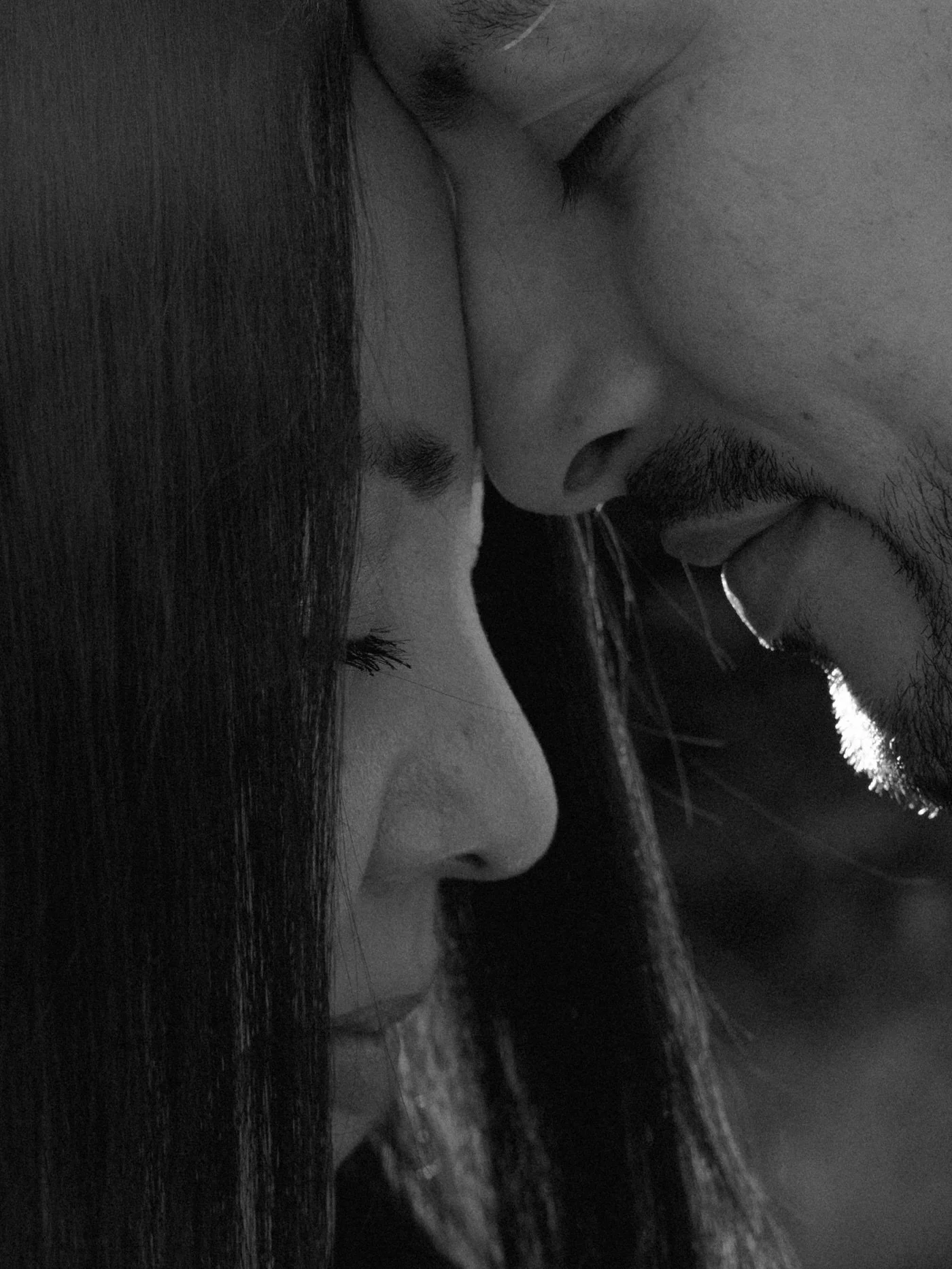 A couple photos from a recent engagement session I did at the Hayward Japanese Gardens with such a sweet couple!

You would never know from the photos in this gallery that the gardens were absolutely packed with people taking quincea&ntilde;era photo