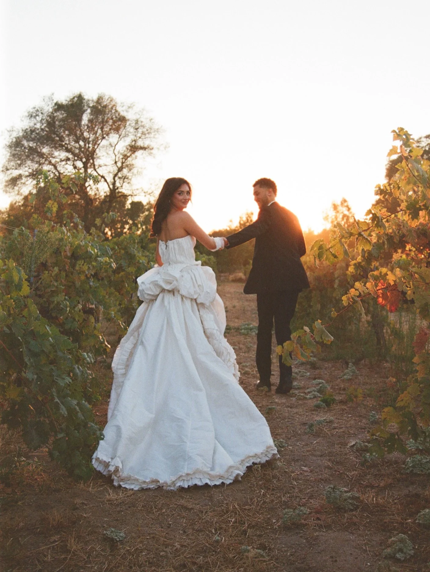 Last week&rsquo;s styled shoot but all on Film! I captured the day with Fujifilm 400 (picked up from my favorite film shop @underdogfilmlab).

One of the things I love most about film is it&rsquo;s truly capturing the moment right as it happened. It&