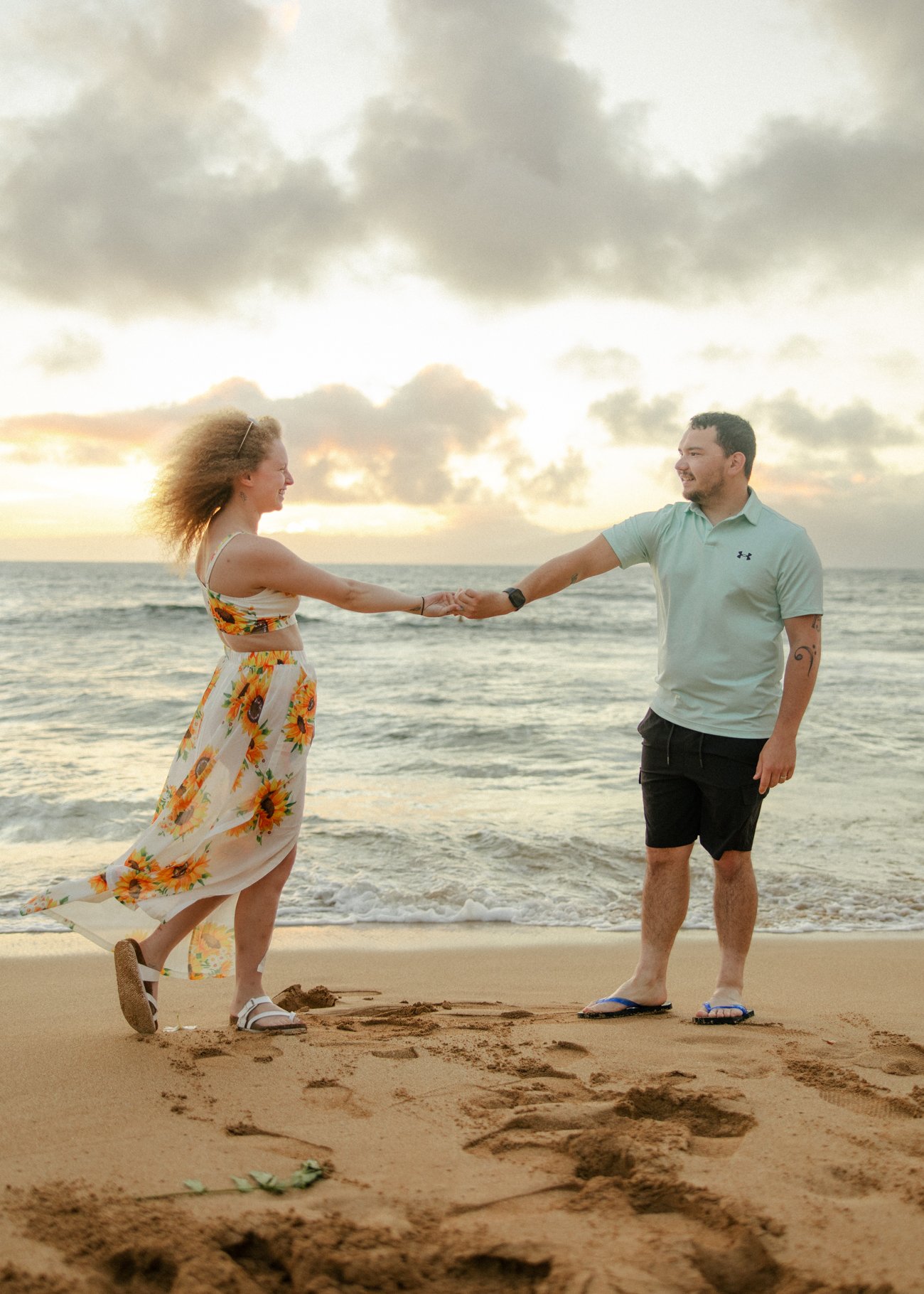 hawaii engagement photos Bryn Power Photography-11.jpg