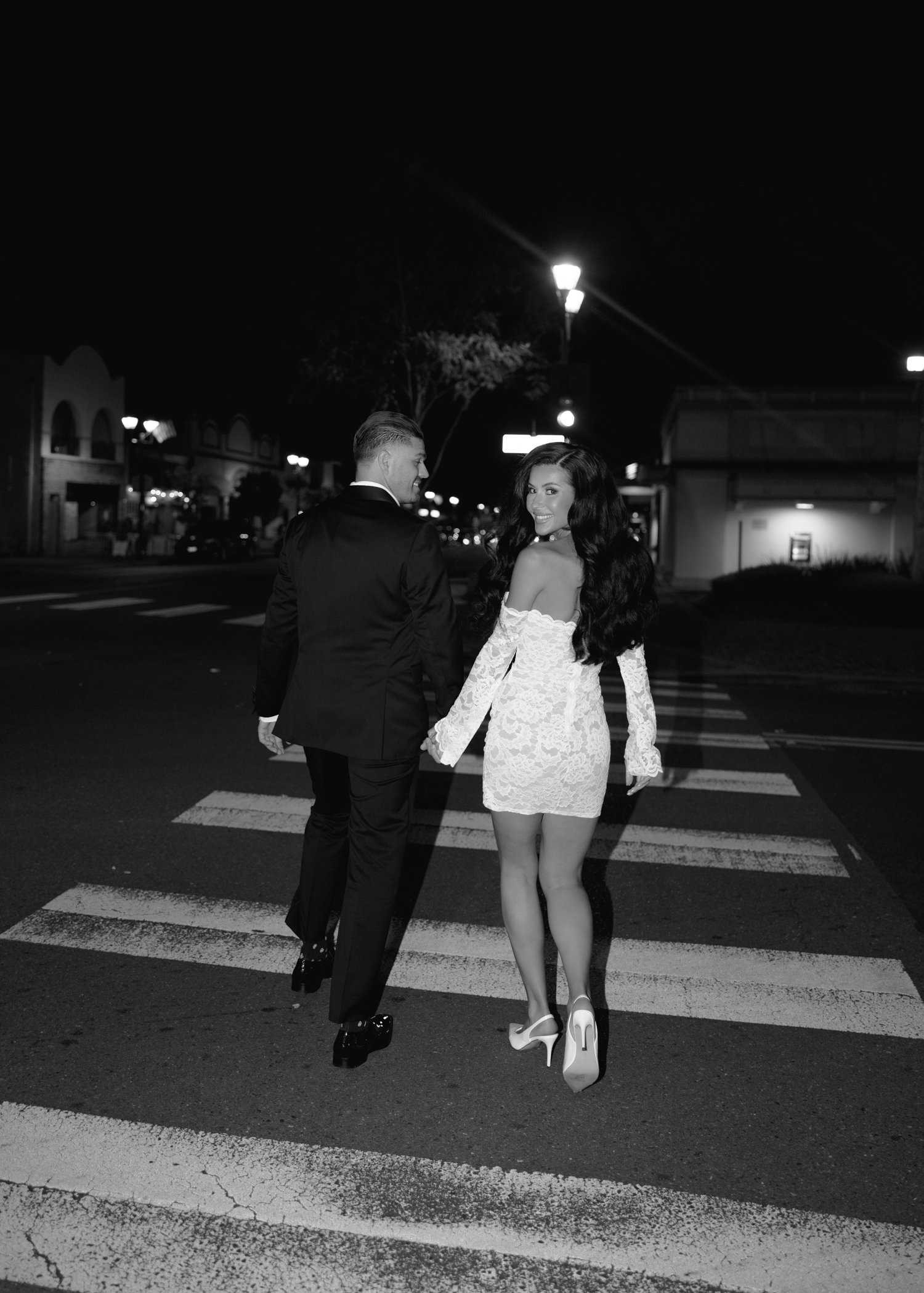 pleasanton-downtown-engagement-photos-crosswalk
