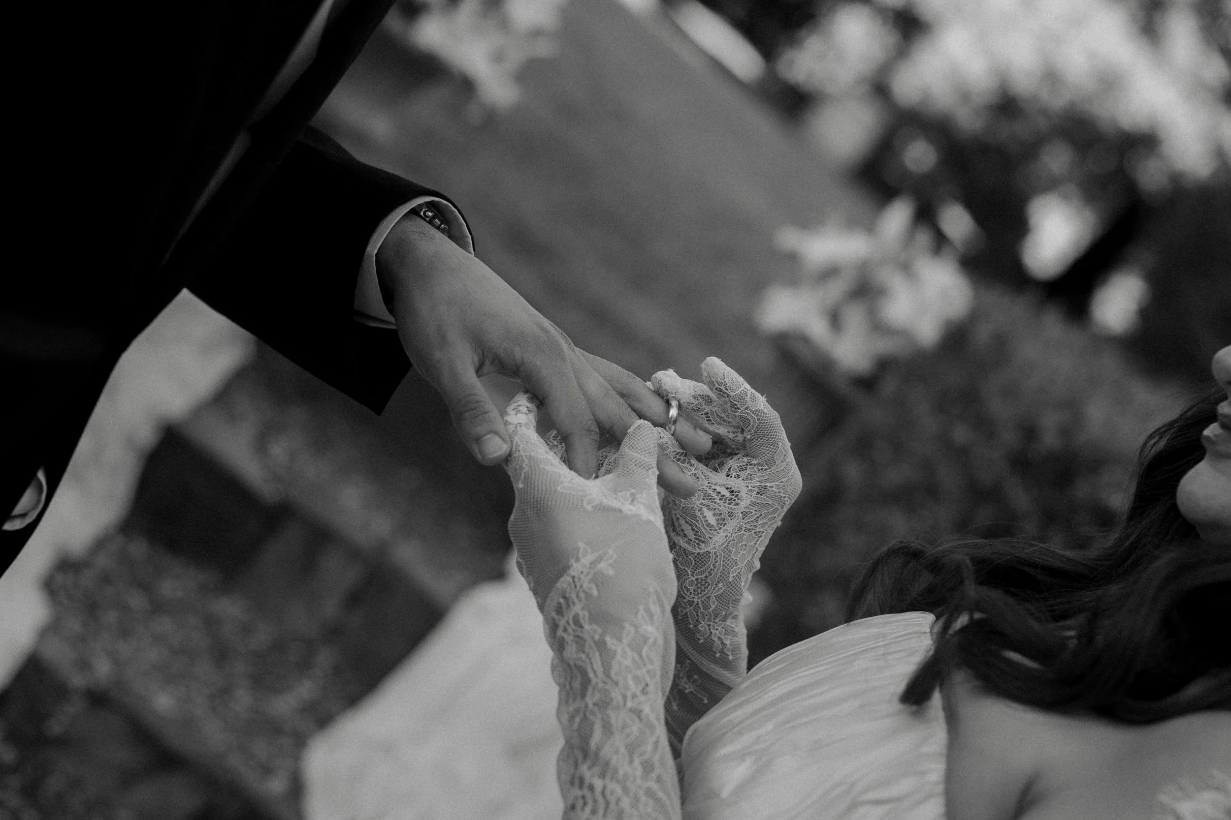 Livermore california wedding photographer ring exchange photos.jpg