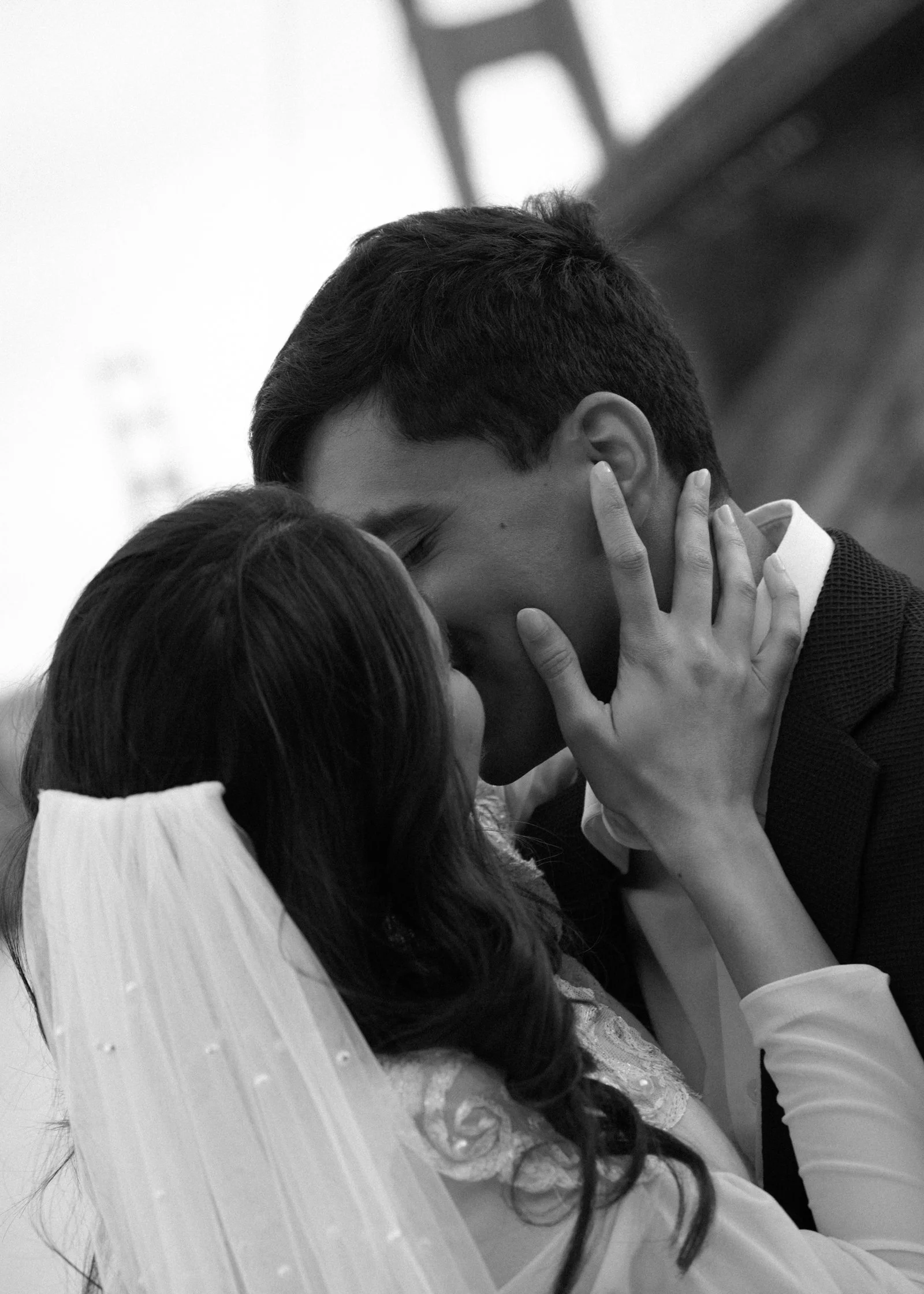 black and white luxury elopement photos 
