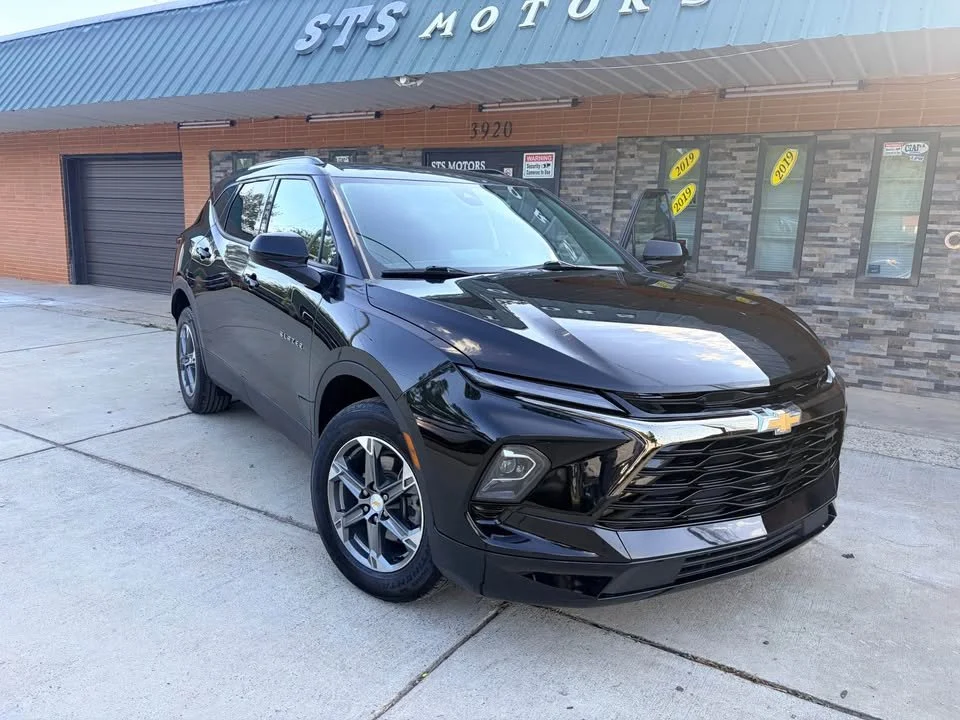 2023 Chevrolet Blazer 2LT Sport Utility 4D