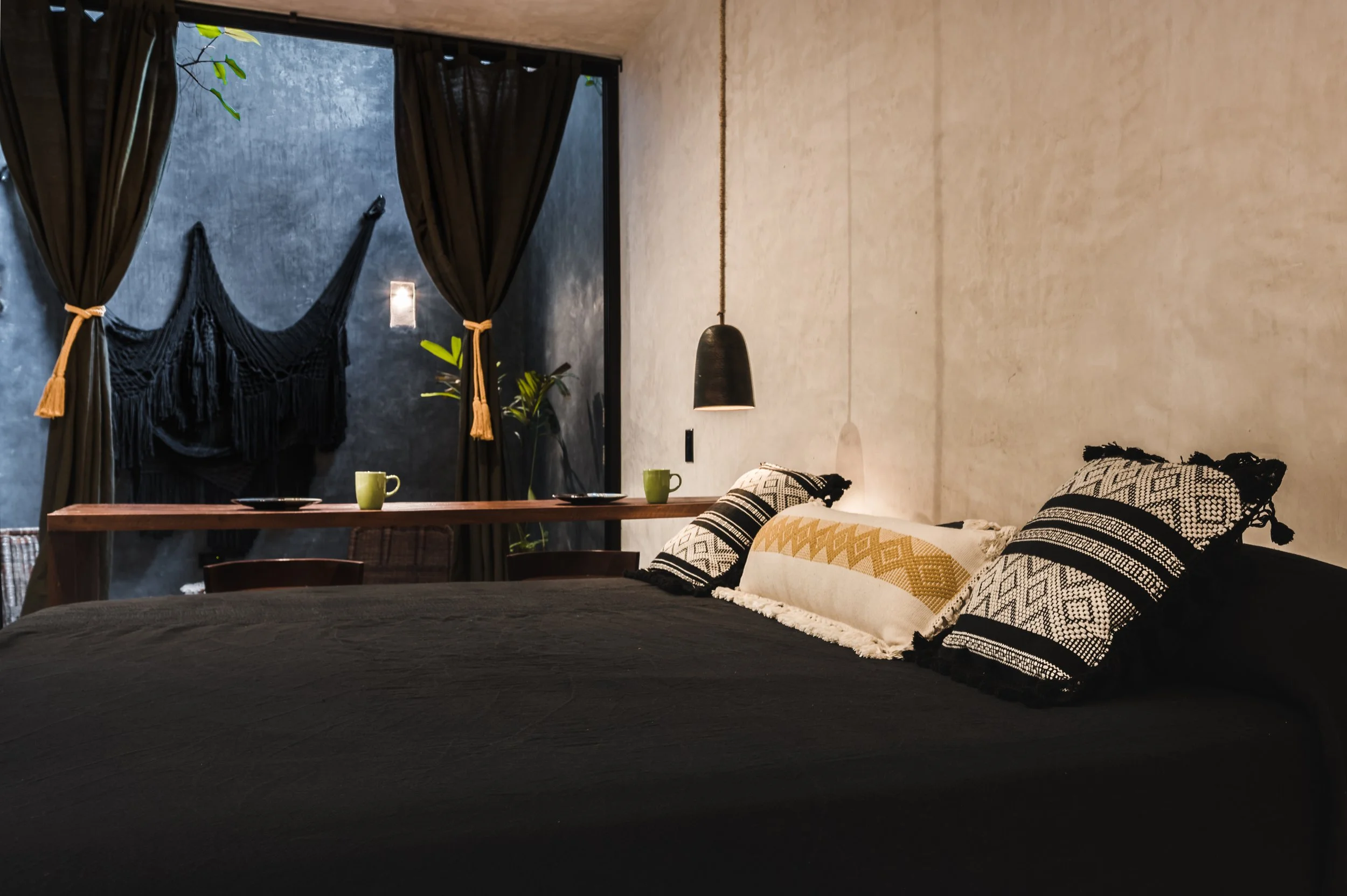 Suite bedroom