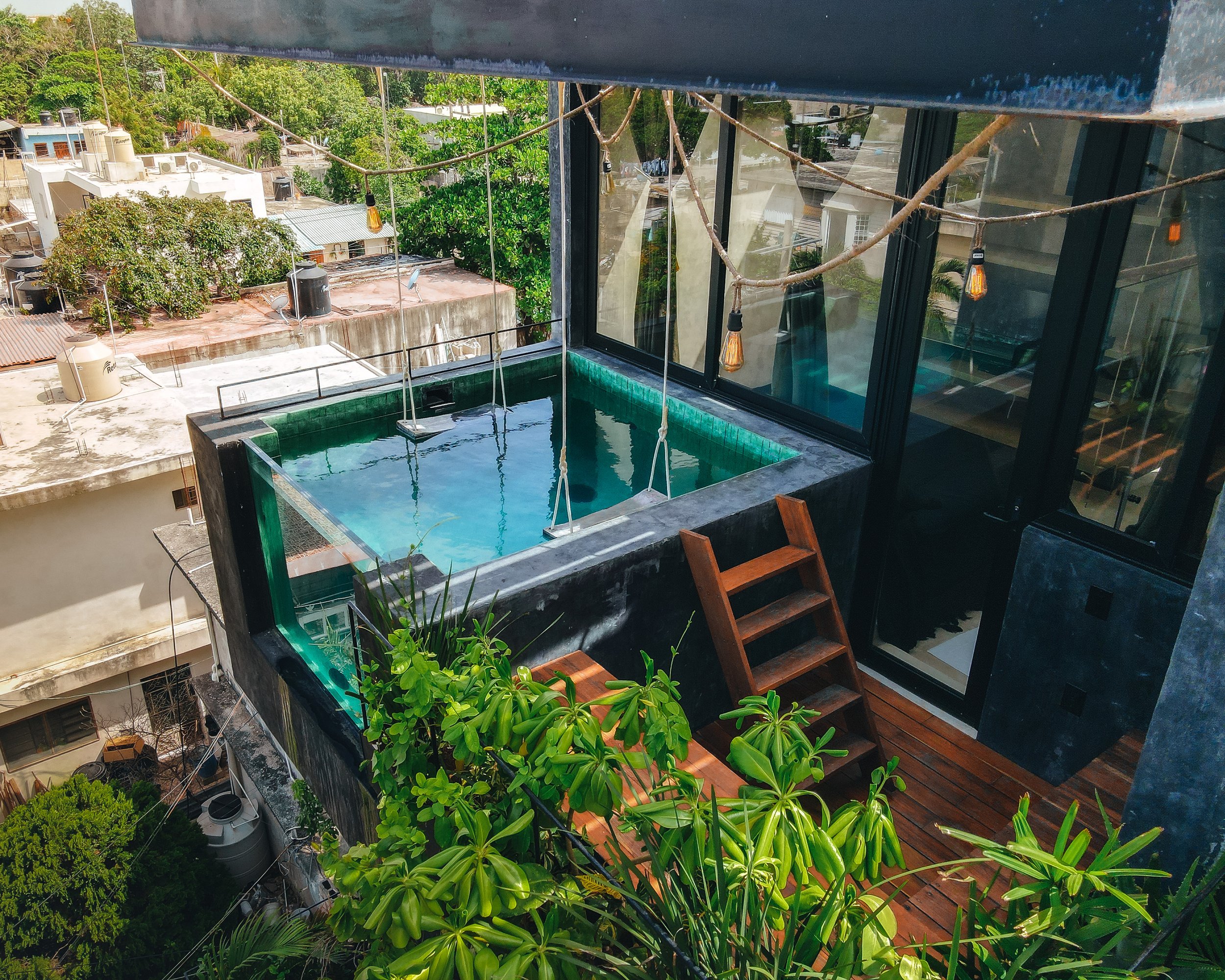 Private pool in Suite