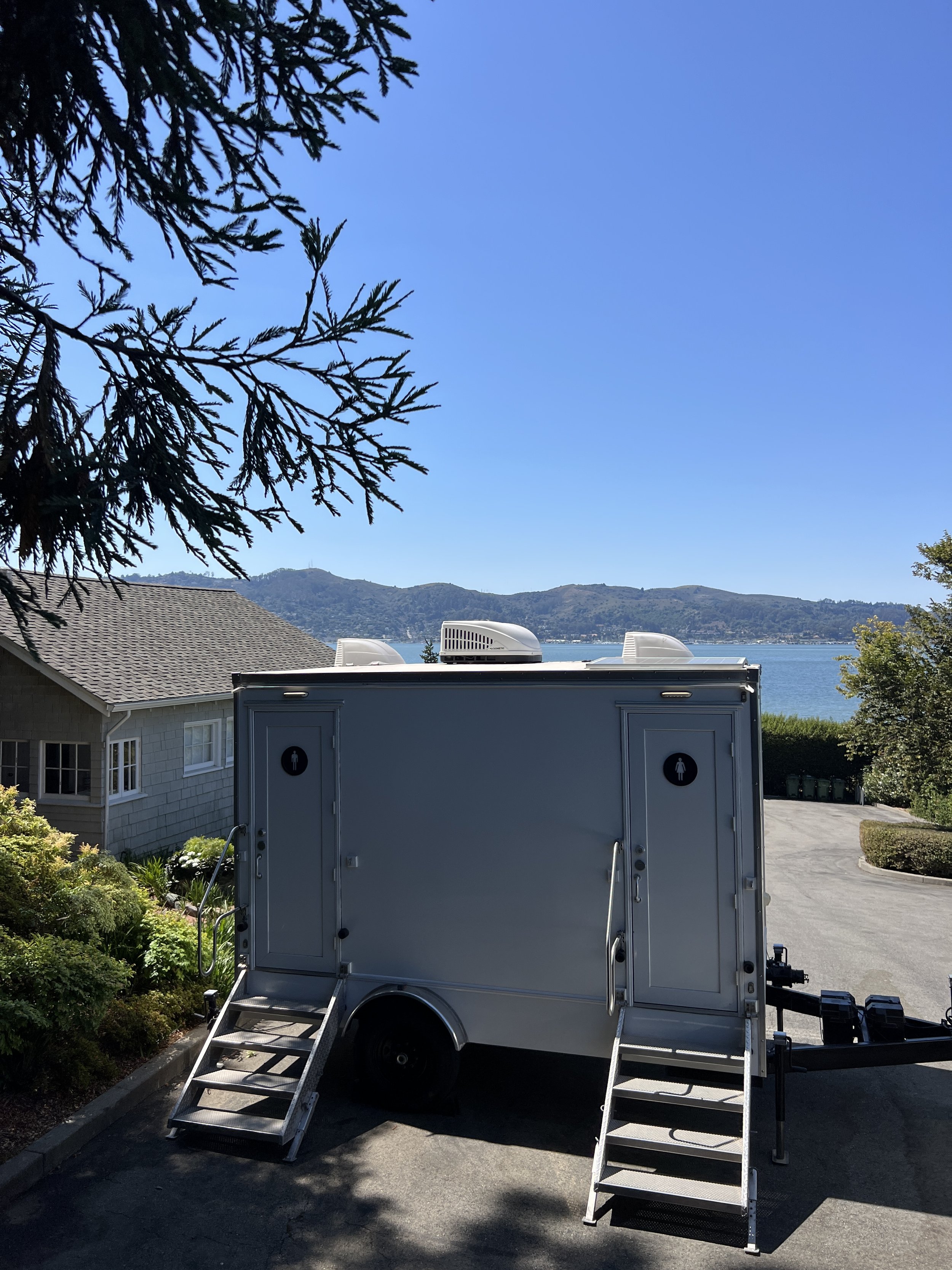 Landmarks Art Garden  L2 (2).jpg