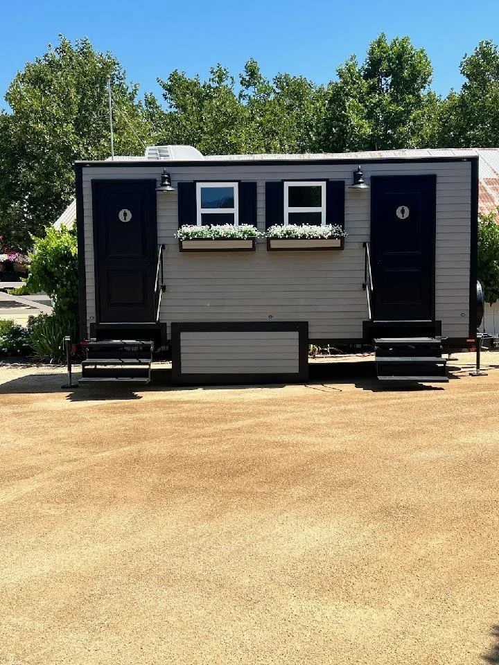 Nickel and Nickel Posh6.jpeg