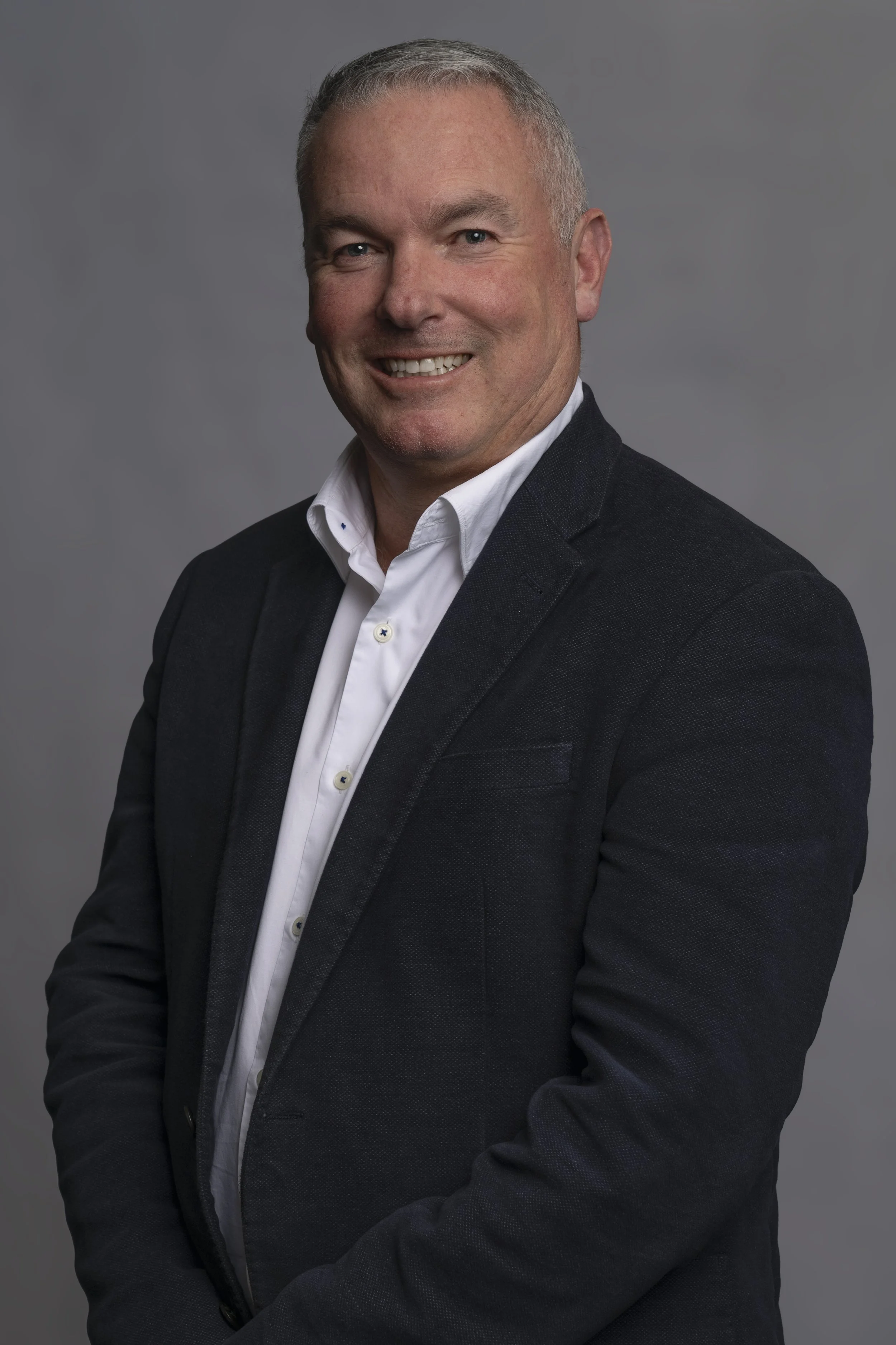 APVMA Scott Hansen Corporate Portrait Colour Hi Res.jpg