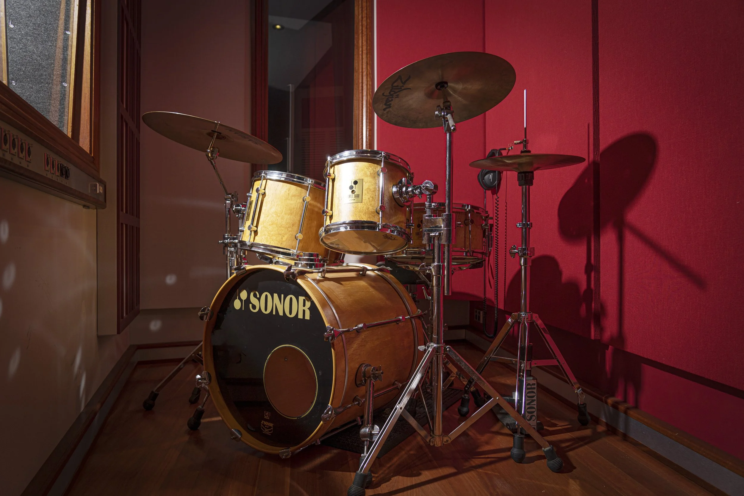 Beechwood Studio Drum Kit Landscape.jpg