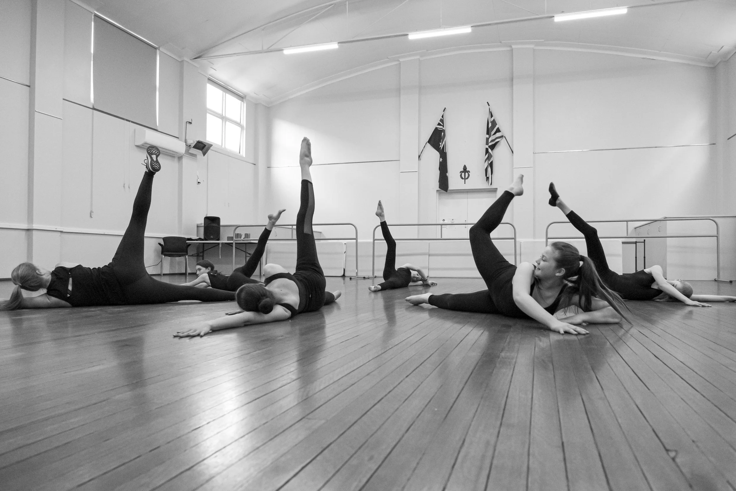 New England Dance Theatre BnW 15.jpg