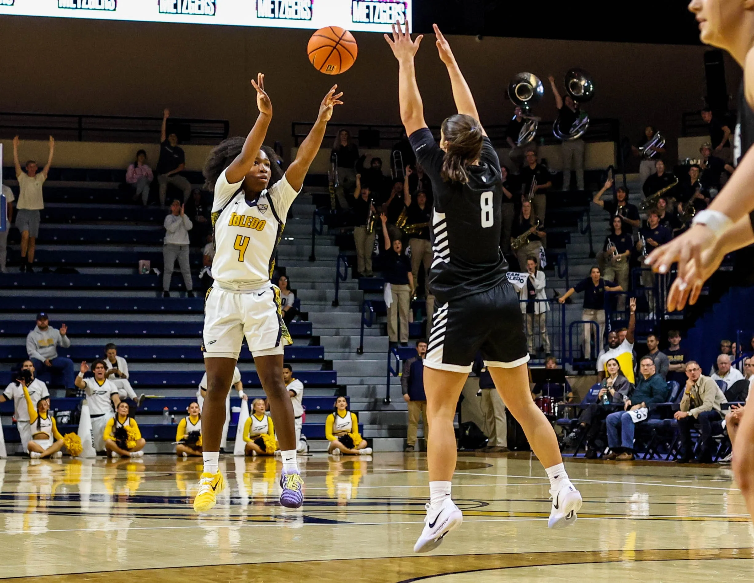 Gonzaga edges Toledo