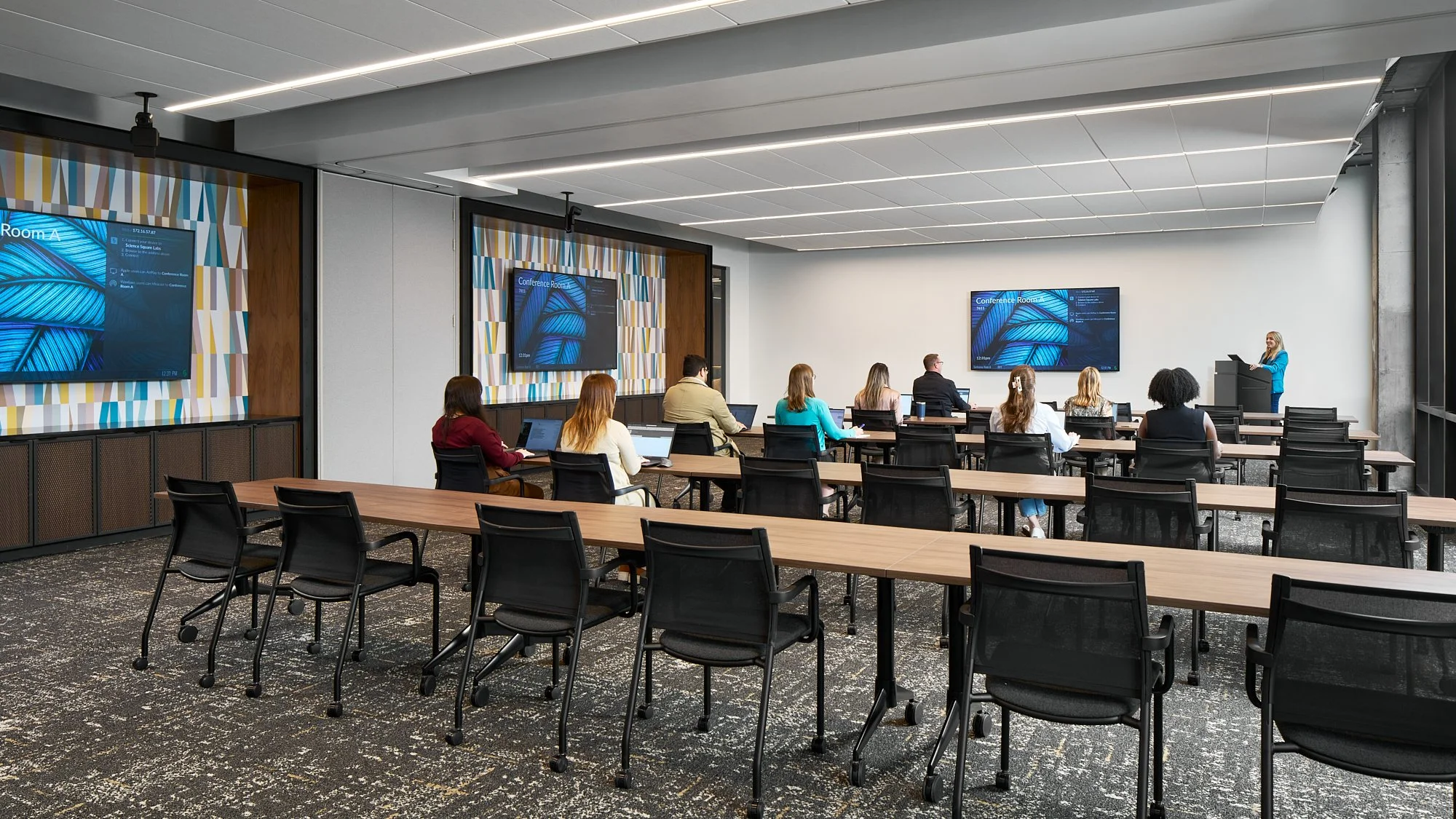 PerkinsWill_ScienceSquare2-©Garey Gomez-Web-07.jpg