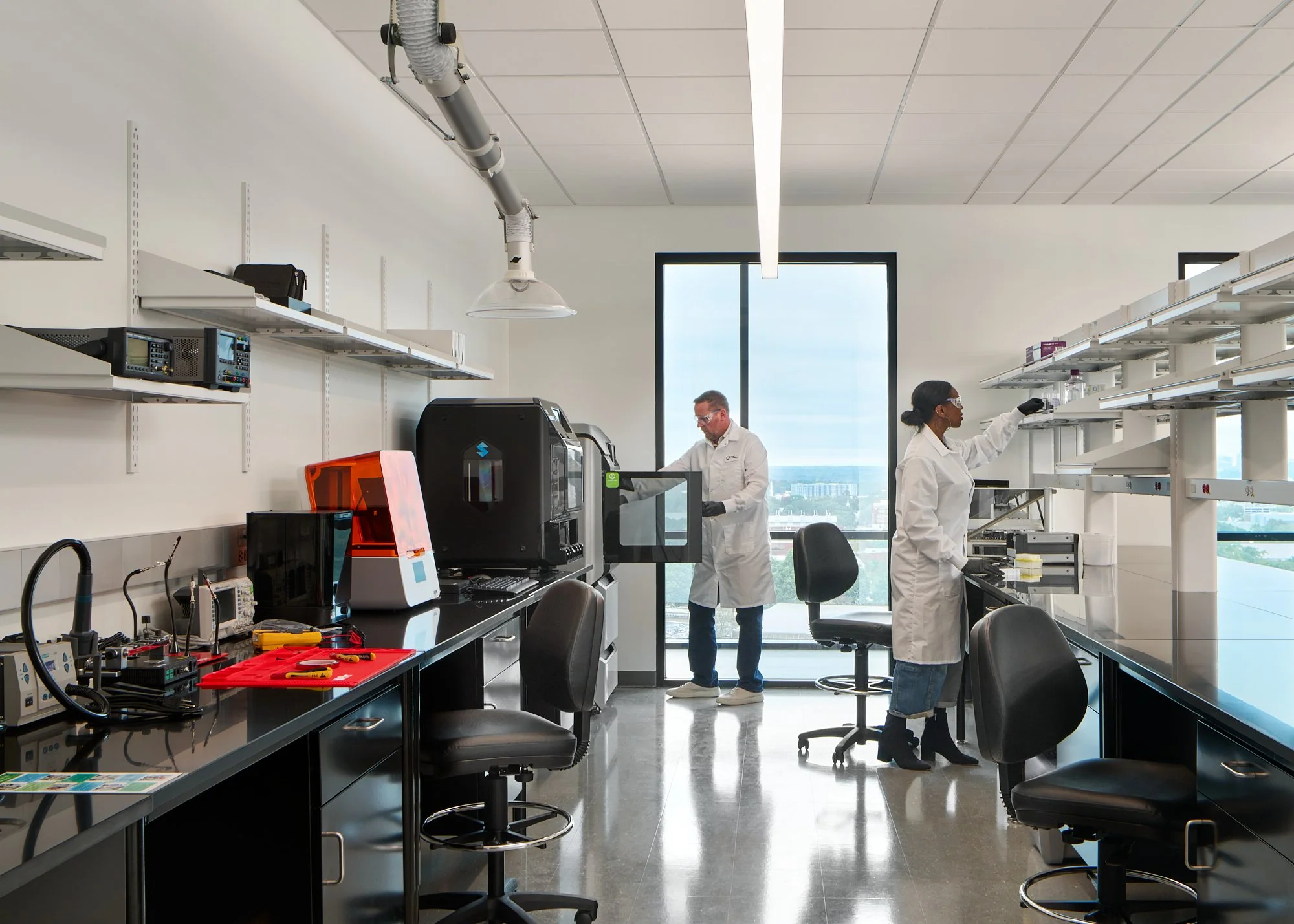 PerkinsWill_ScienceSquare2-©Garey Gomez-Web-22.jpg