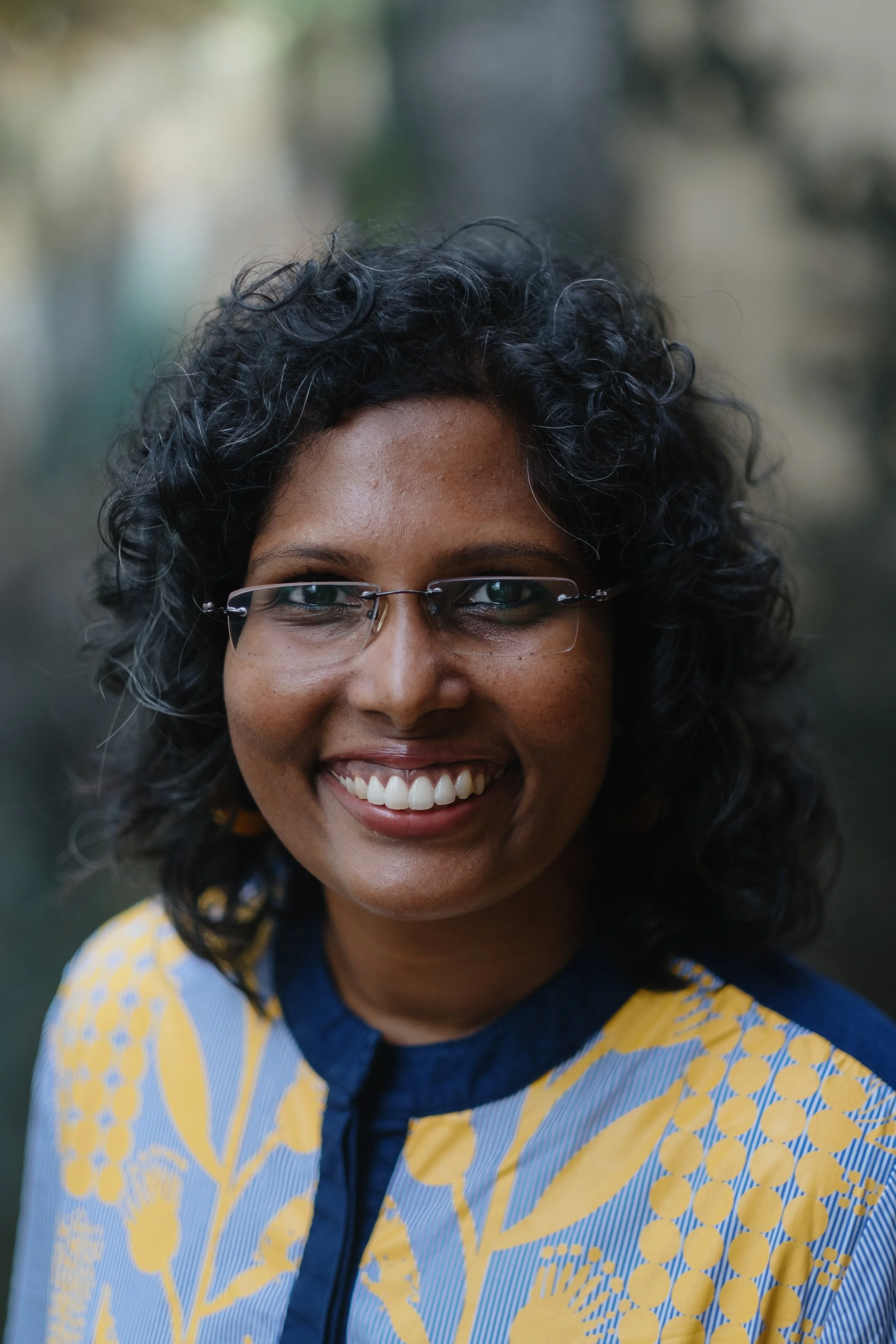 Benches, Barriers, and Belonging in Colombo  with Iromi Perera