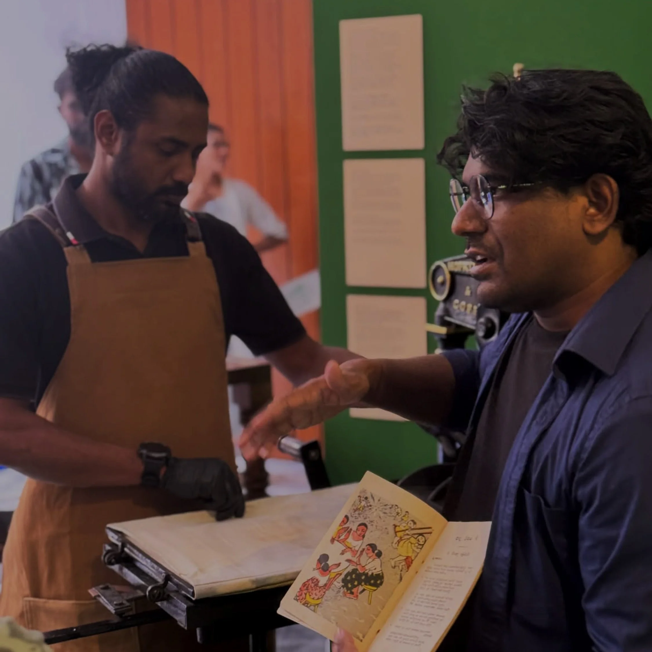Exhibition Sinhala tour and Albion press demonstration with co-curator Kosala Senevirathne 