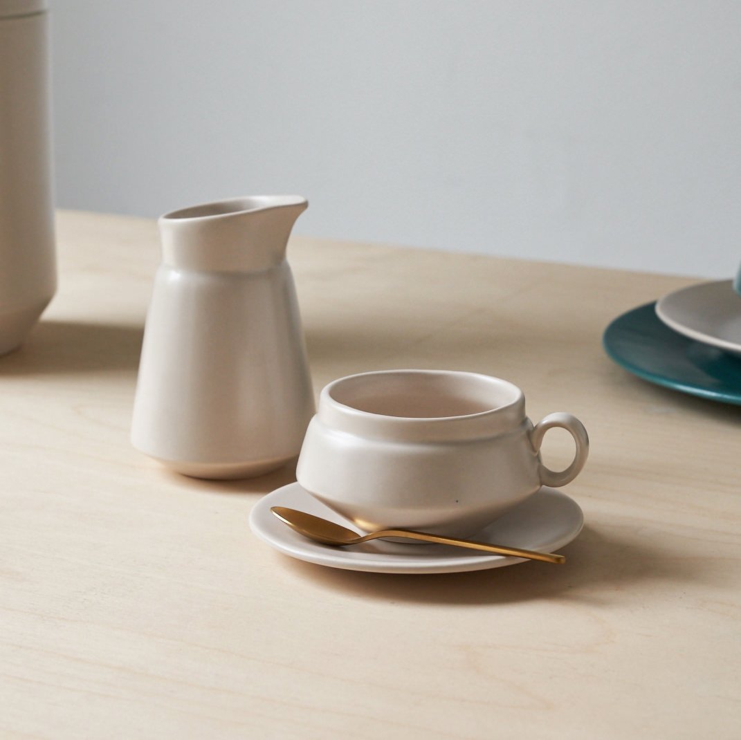MATT_Grey_CUP_AND_SAUCER.2.jpg