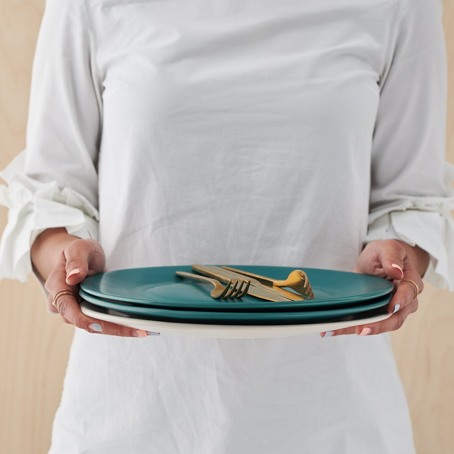 MATT_Green_DINNER_PLATE.7.jpg